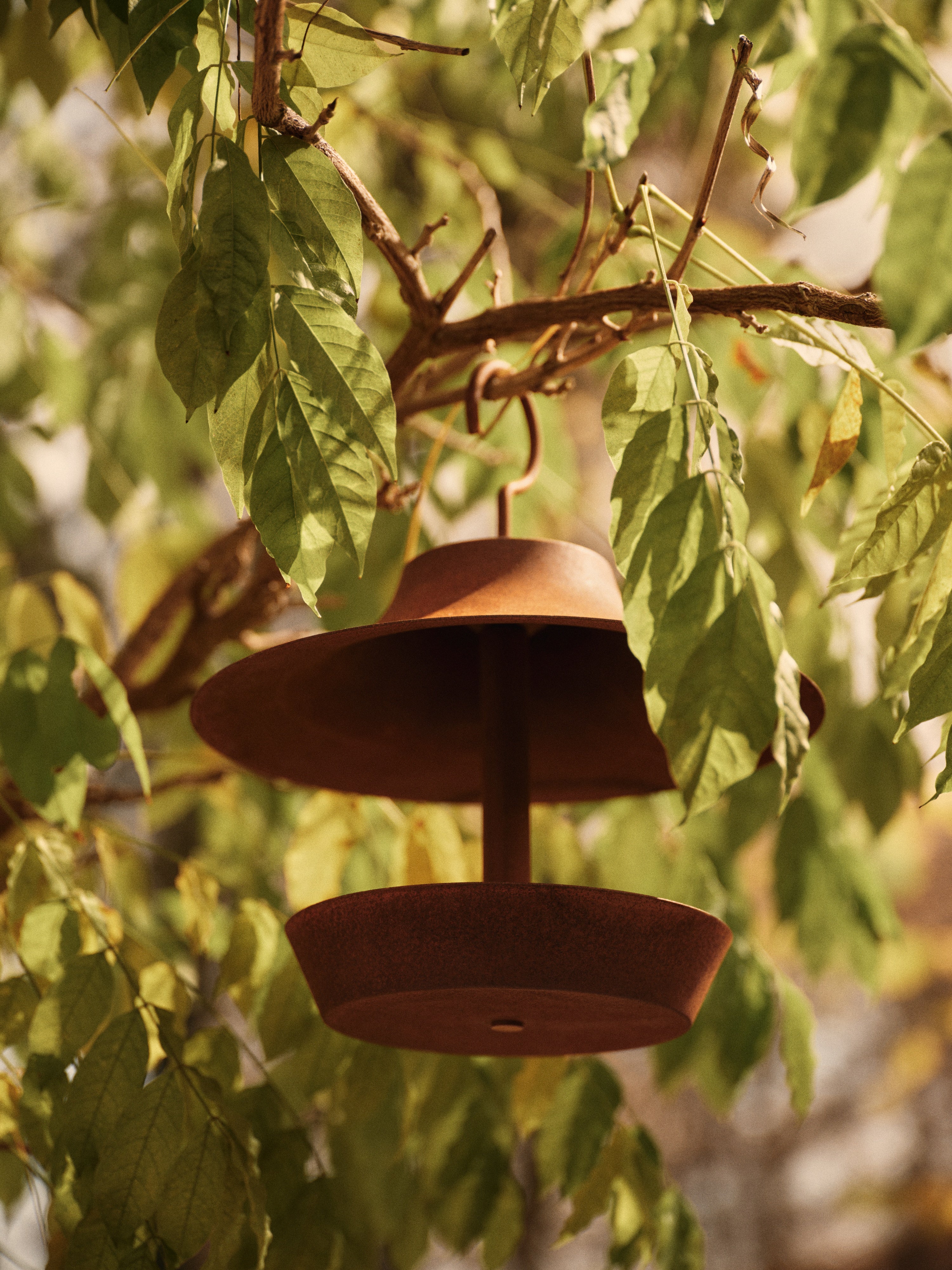 CORTIVO Rusty Bird Feeder