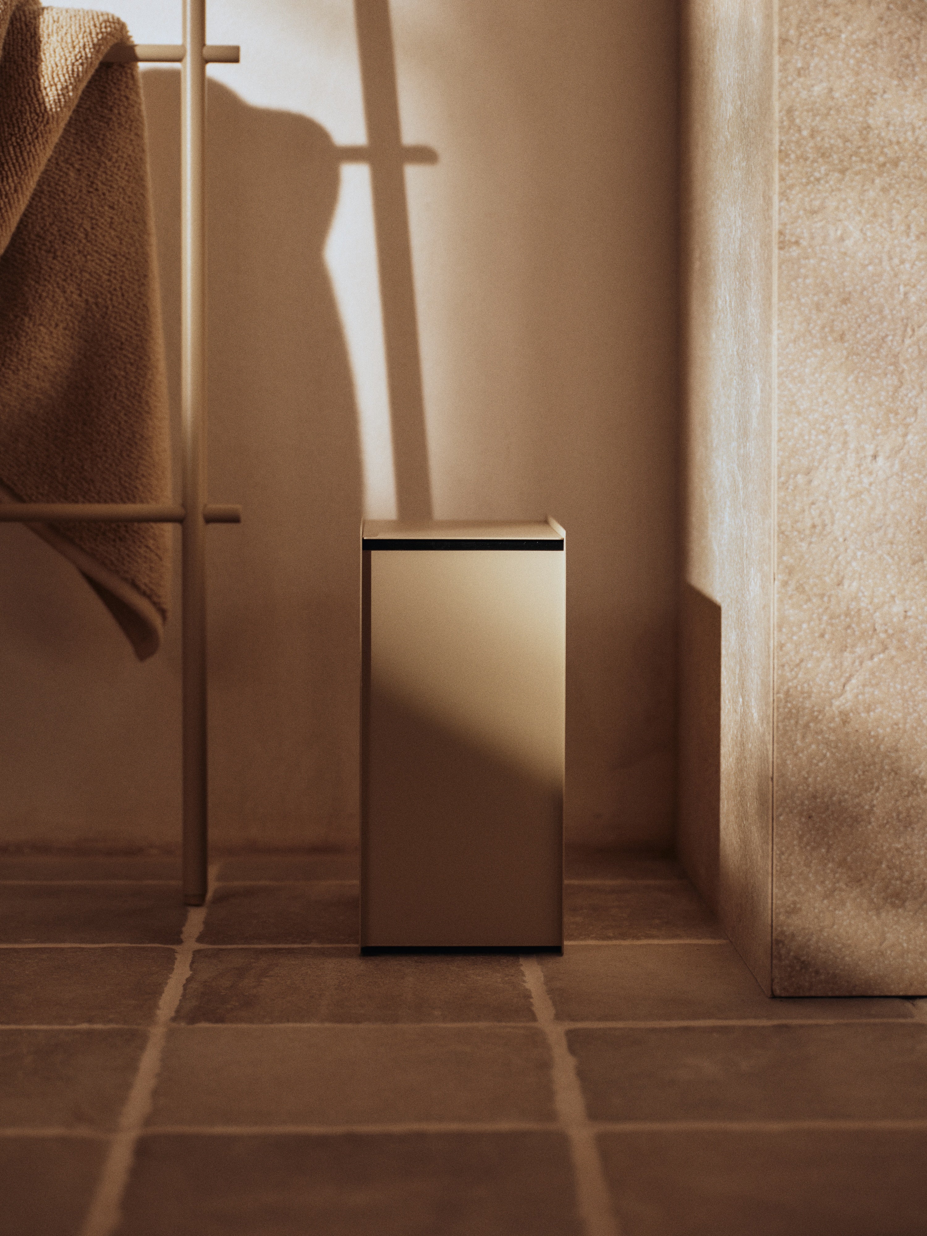 Kosz na śmieci SAMA beżowy