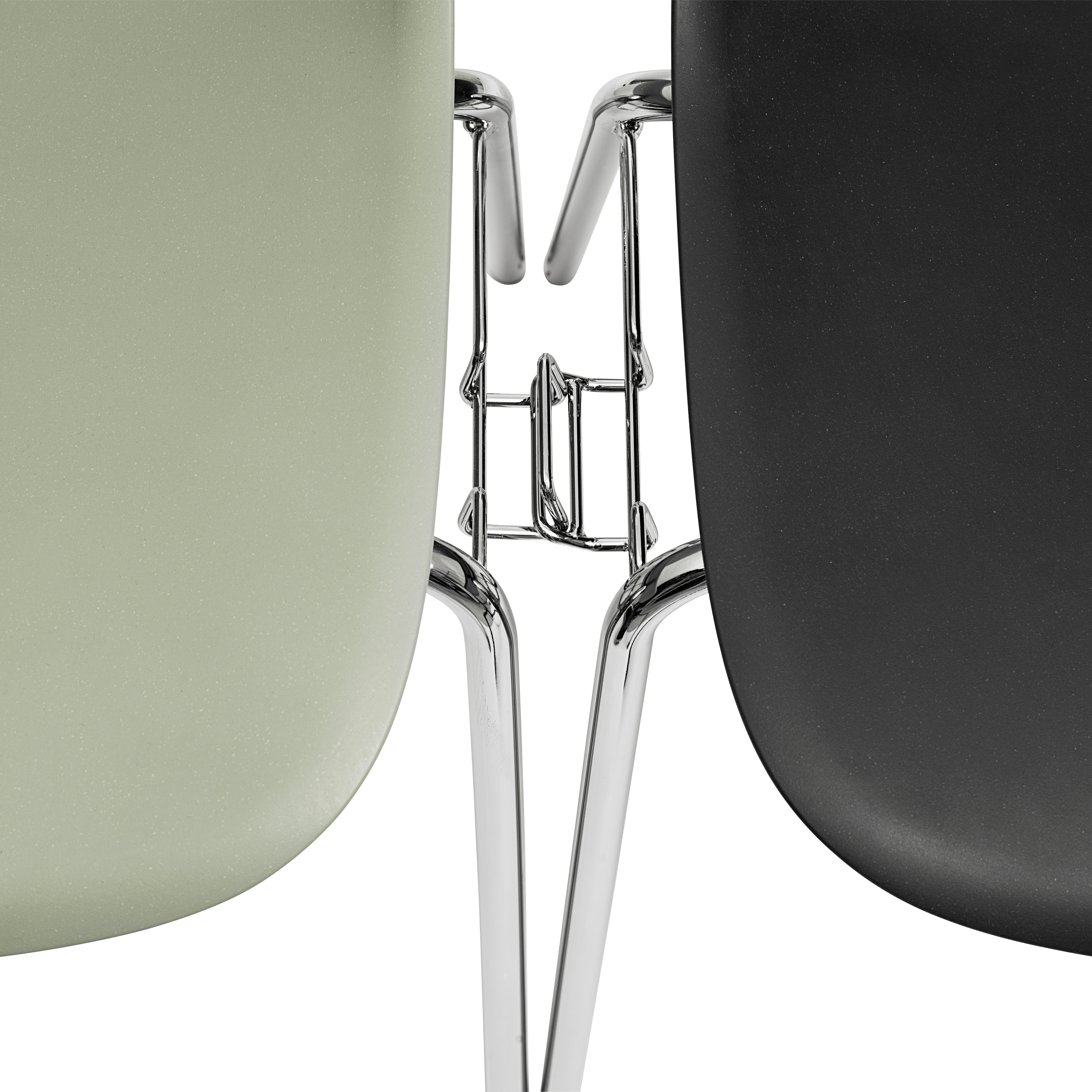 Stuhl FIBER schwarz mit Stahlbasis