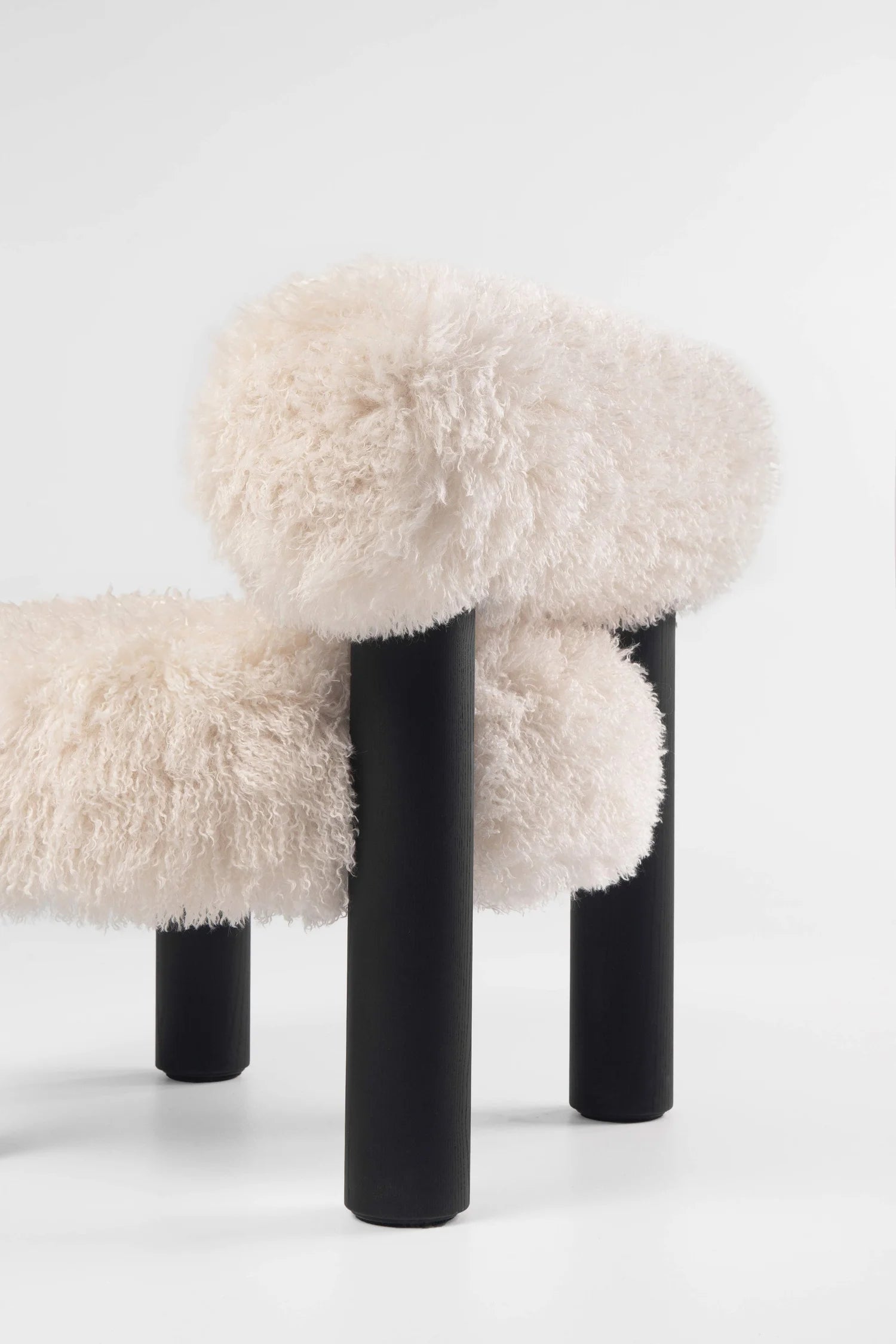 Sessel GROPIUS CS2 - FLUFFY EDITION Kunstfell