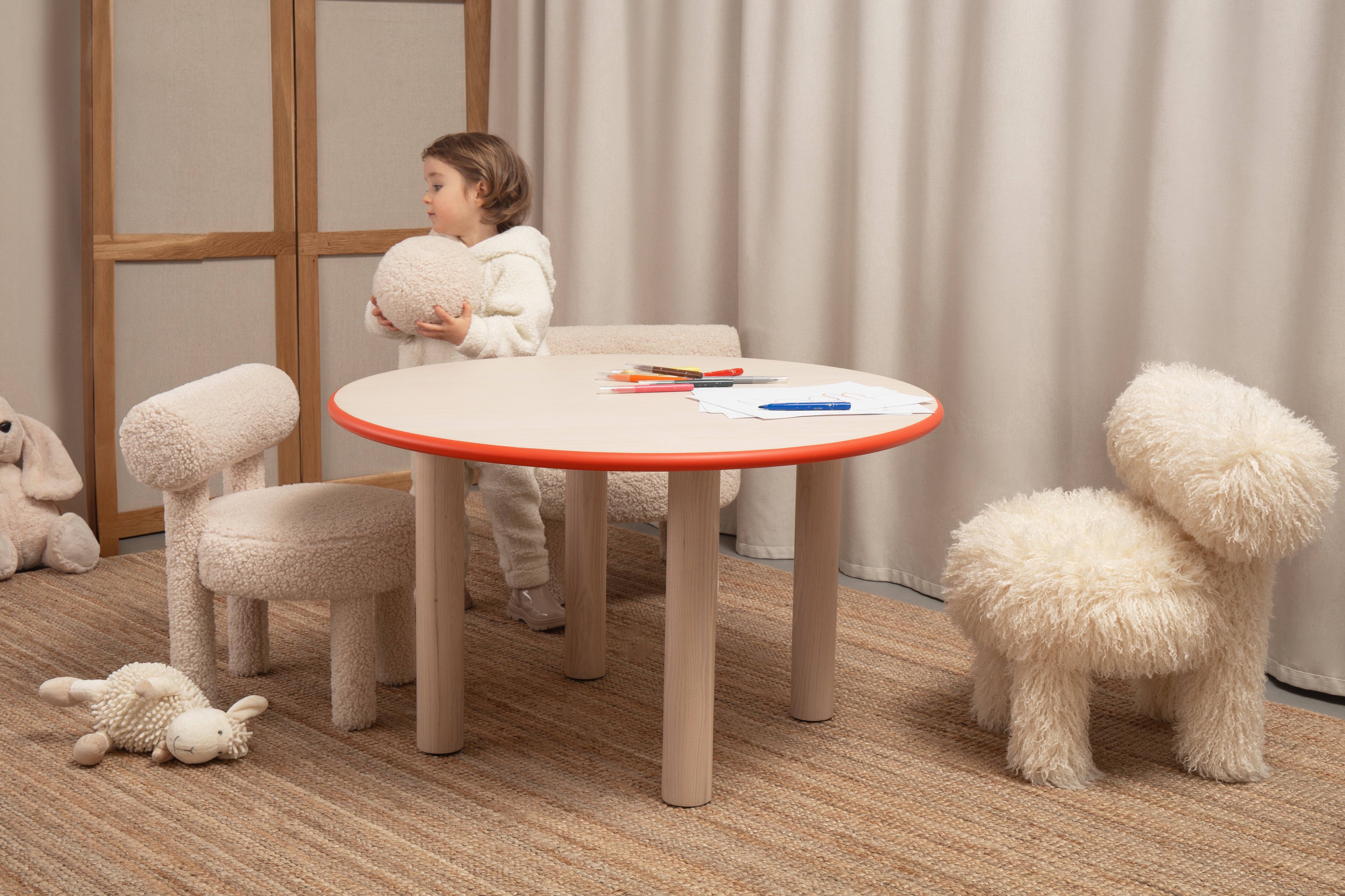 Runder Kindertisch BABY PAUL aus natürlichem Eschenholz