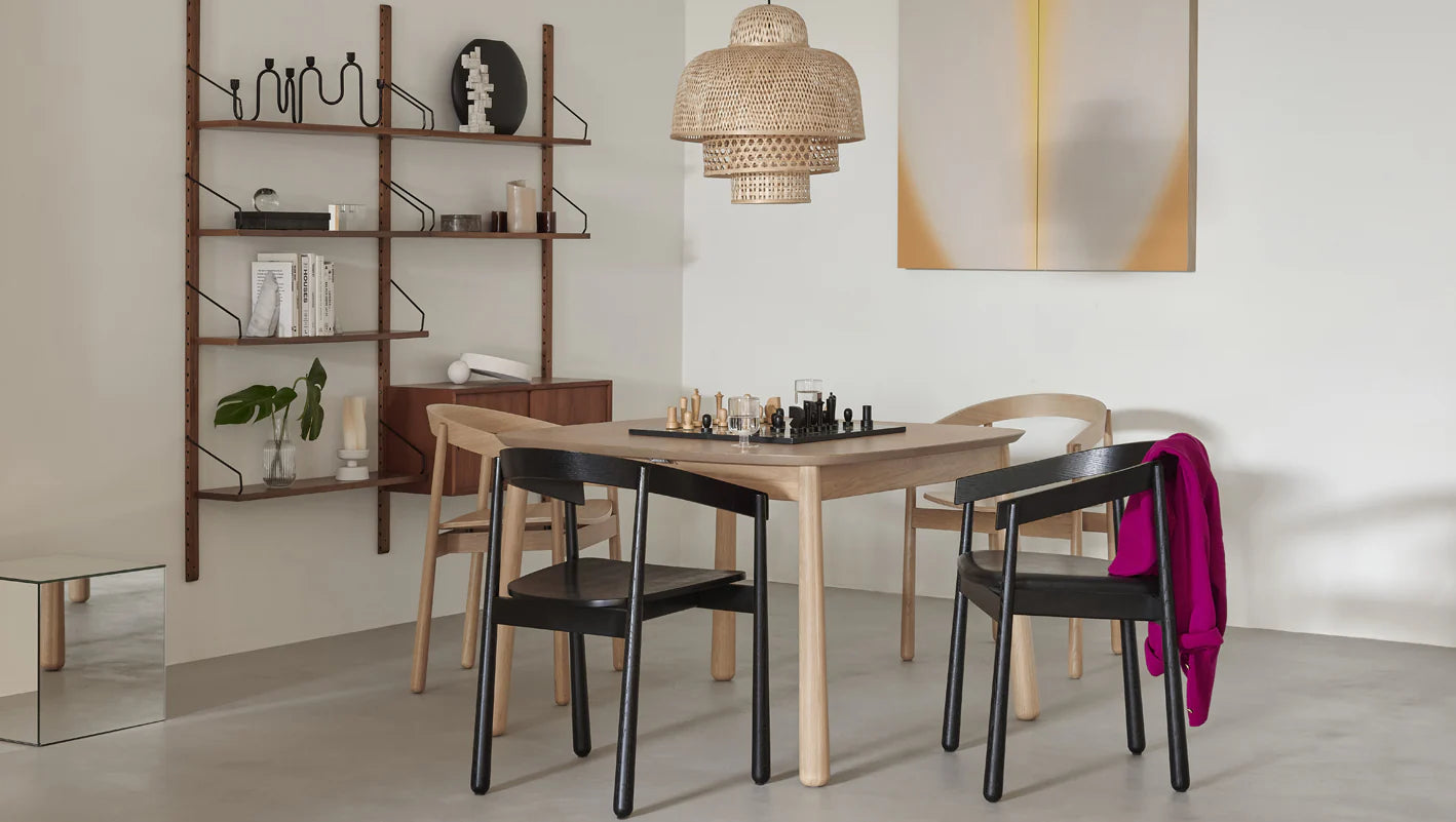 HOMERUN Chair Black Oak Wood