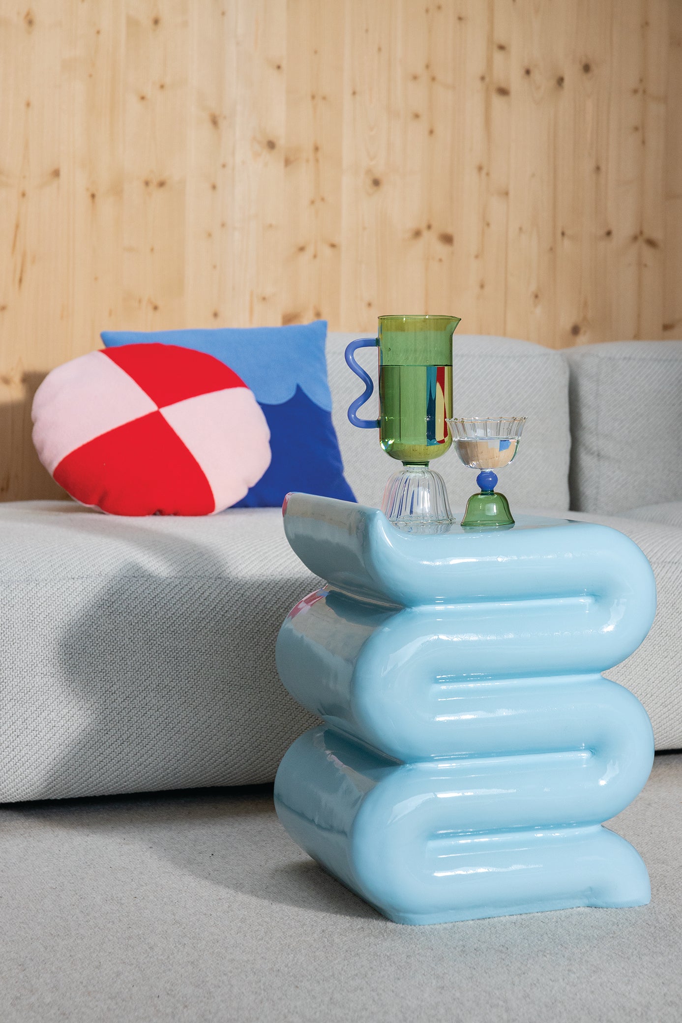 Set aus grünen und blauen Glaskelchen TULIP