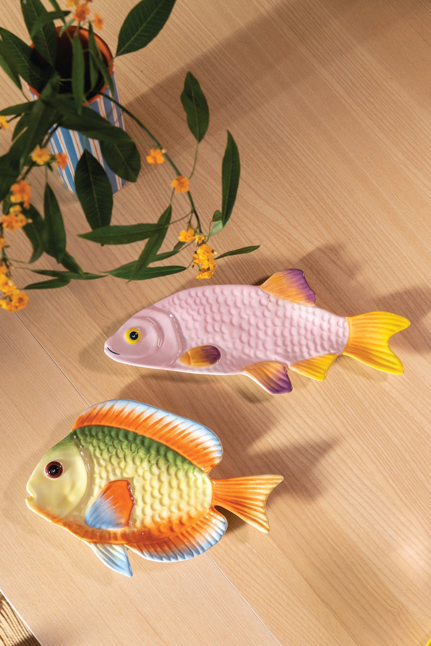 Teller FISCH SNAPPER rosa mit gelb