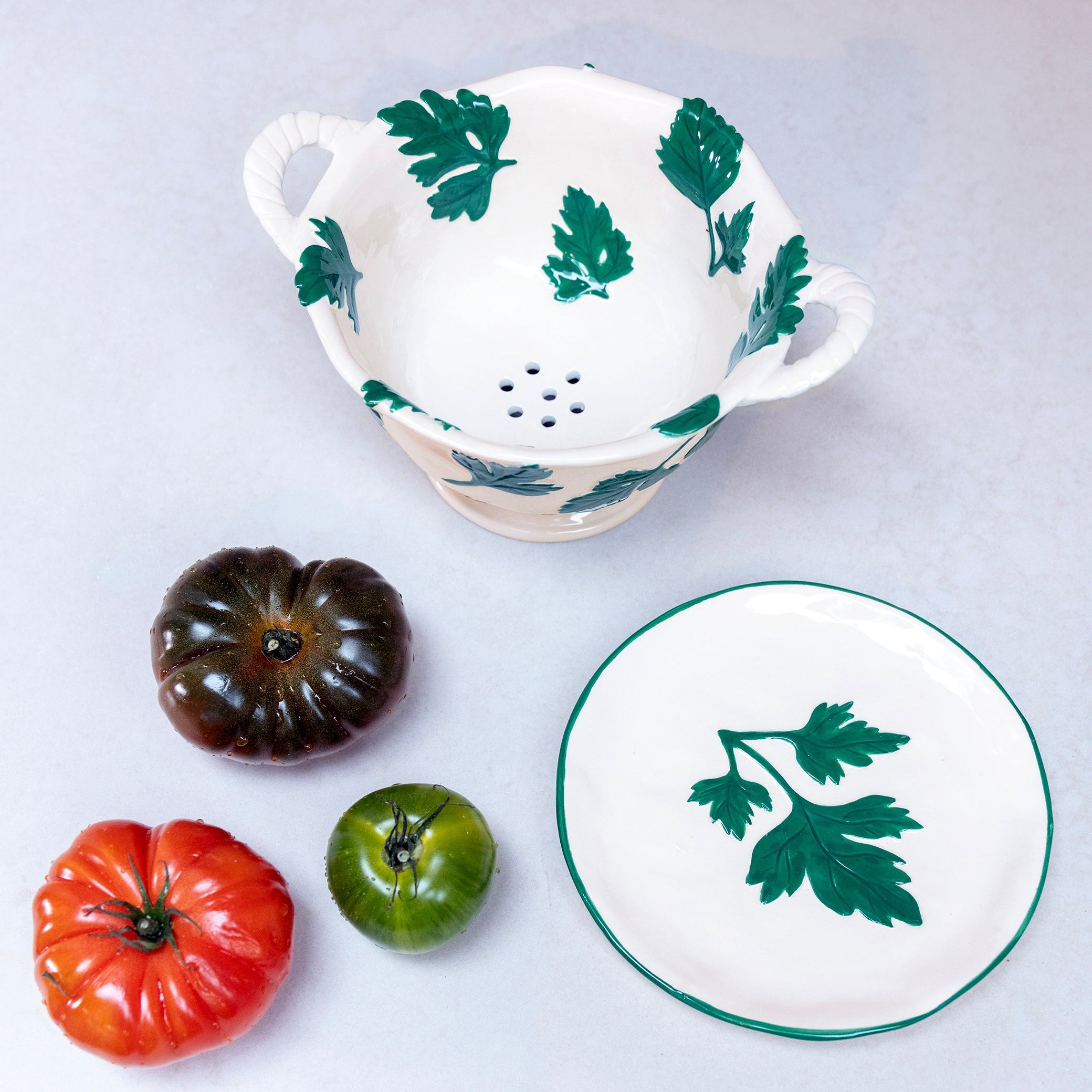 White colander with green base PARSLEY