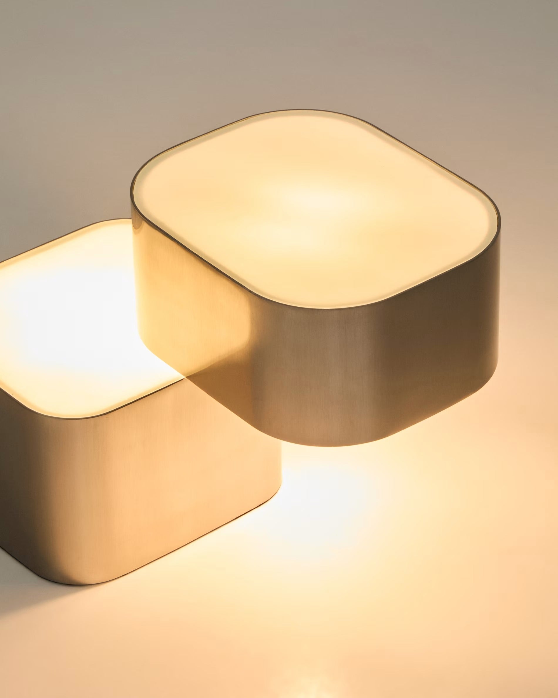 TANDAN Table Lamp Gray