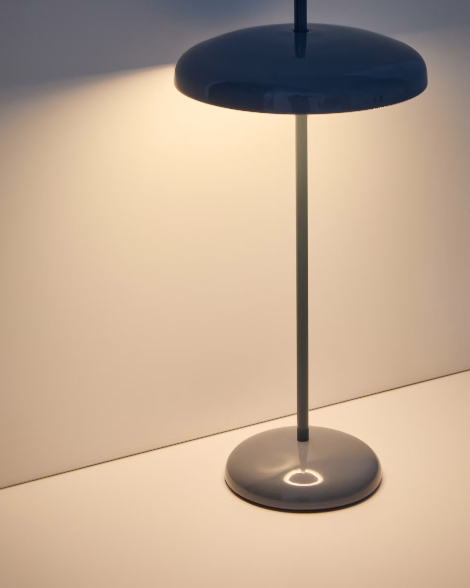 Portable lamp PORTE blue