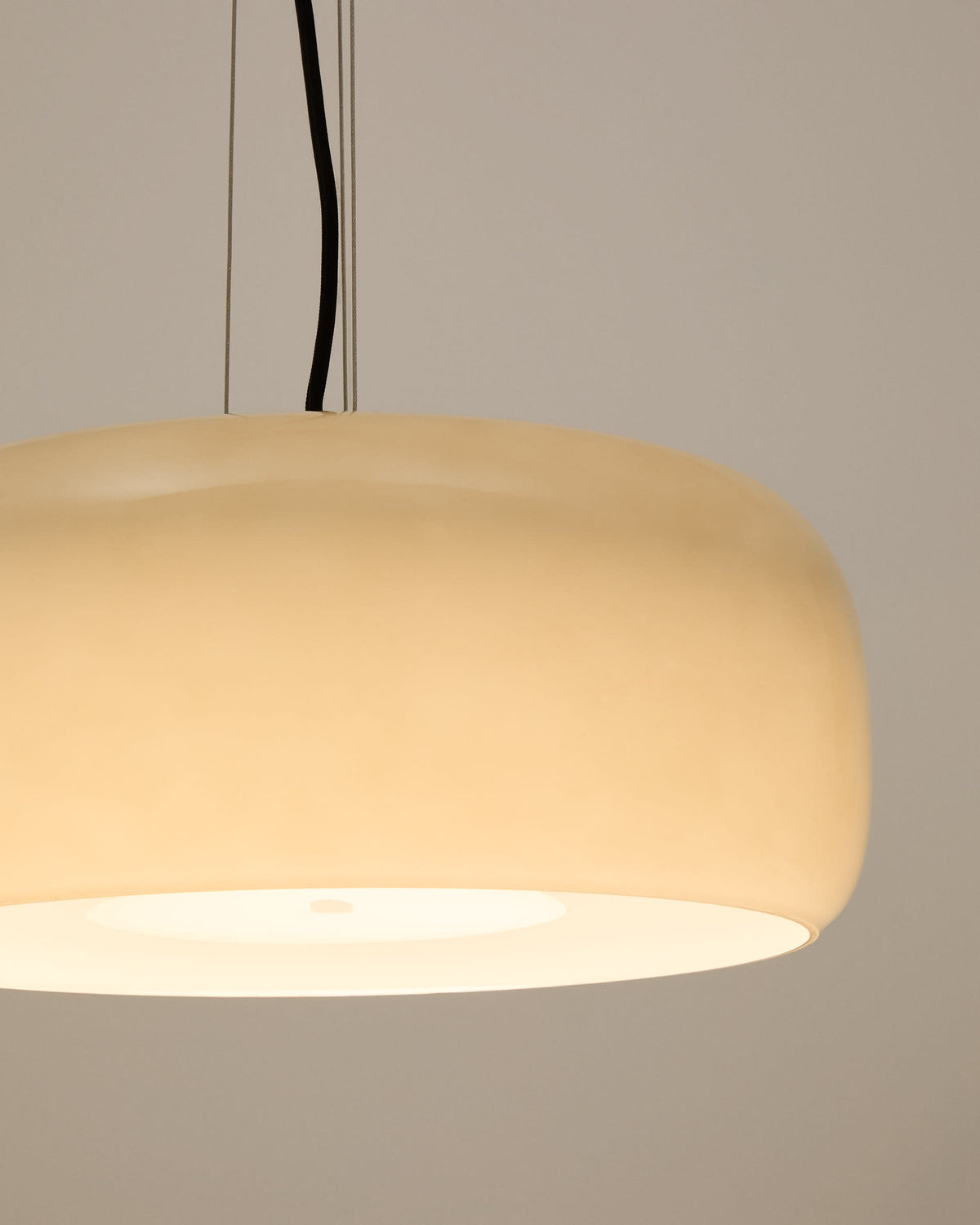 Lampa wisząca REIG szare szkło – ujęcie 3