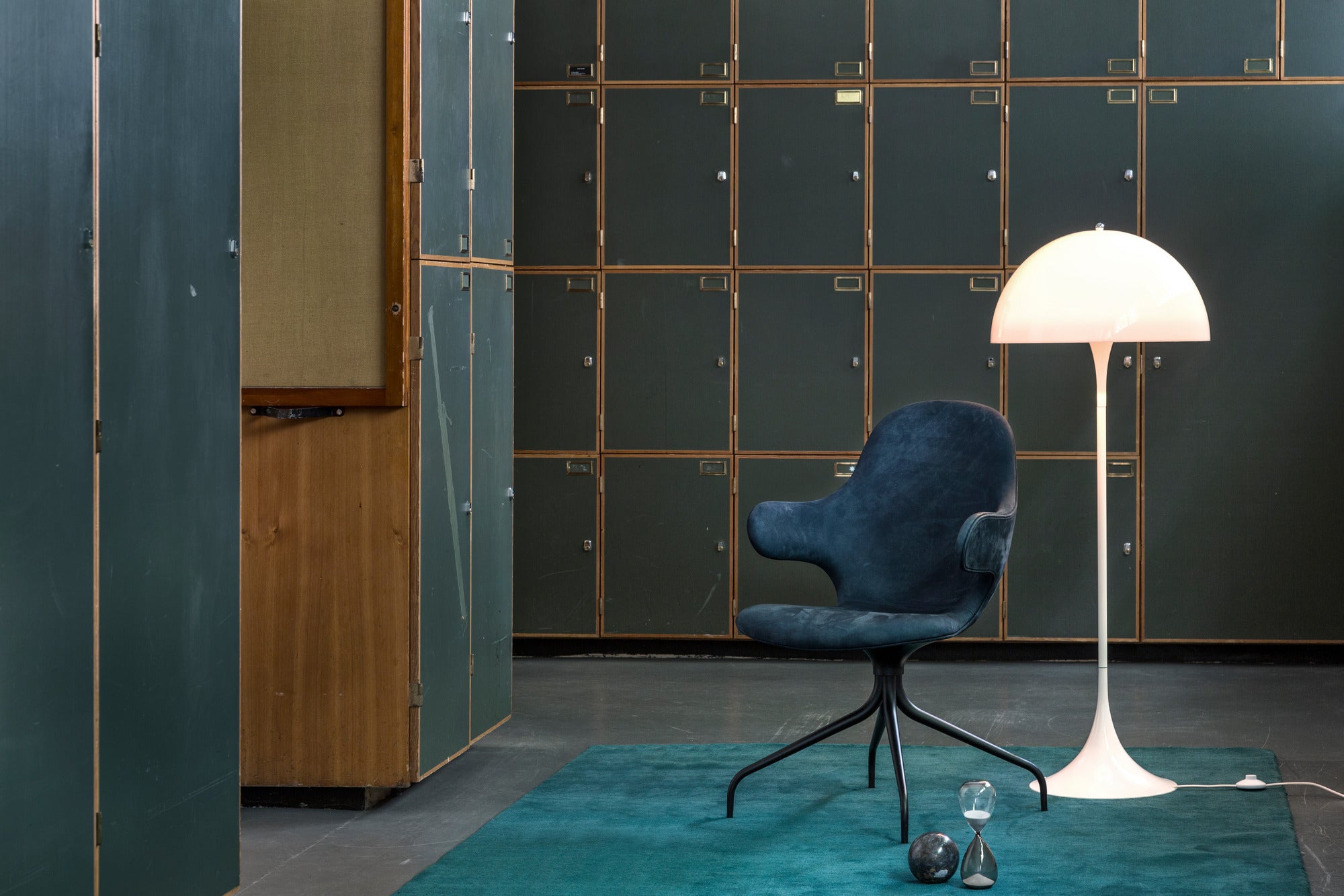 Lampa podłogowa PANTHELLA biały