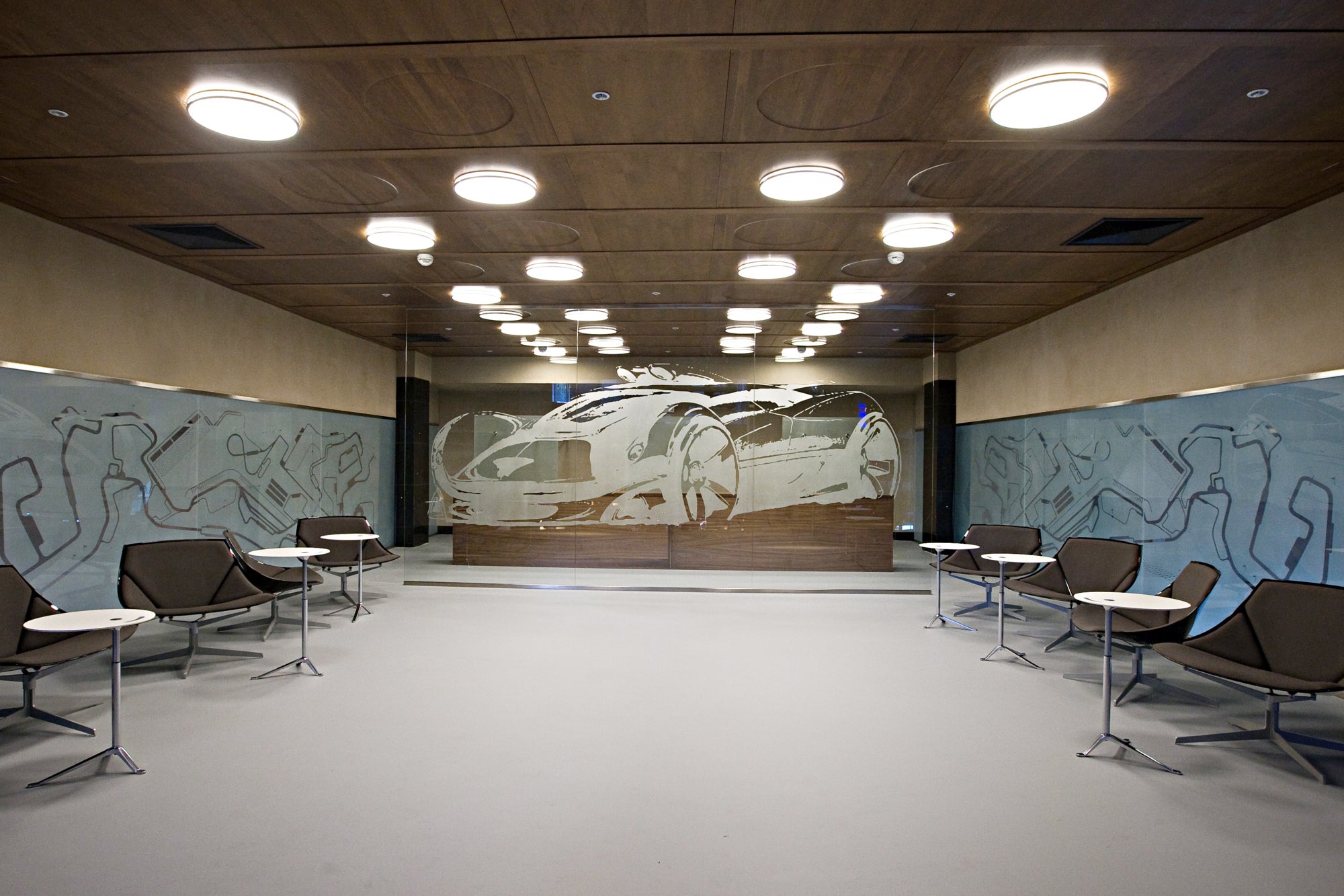 Plafon AJ MUNKEGAARD biały ze srebrnym wykończeniem