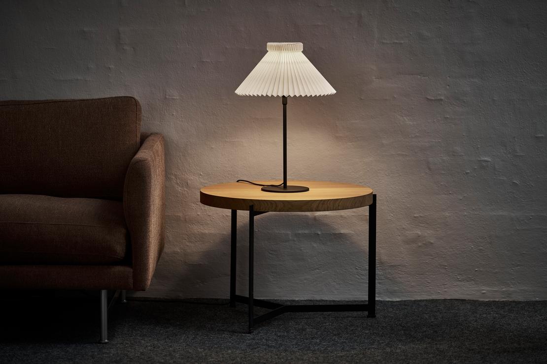 Lampa stołowa MODEL 334 biały