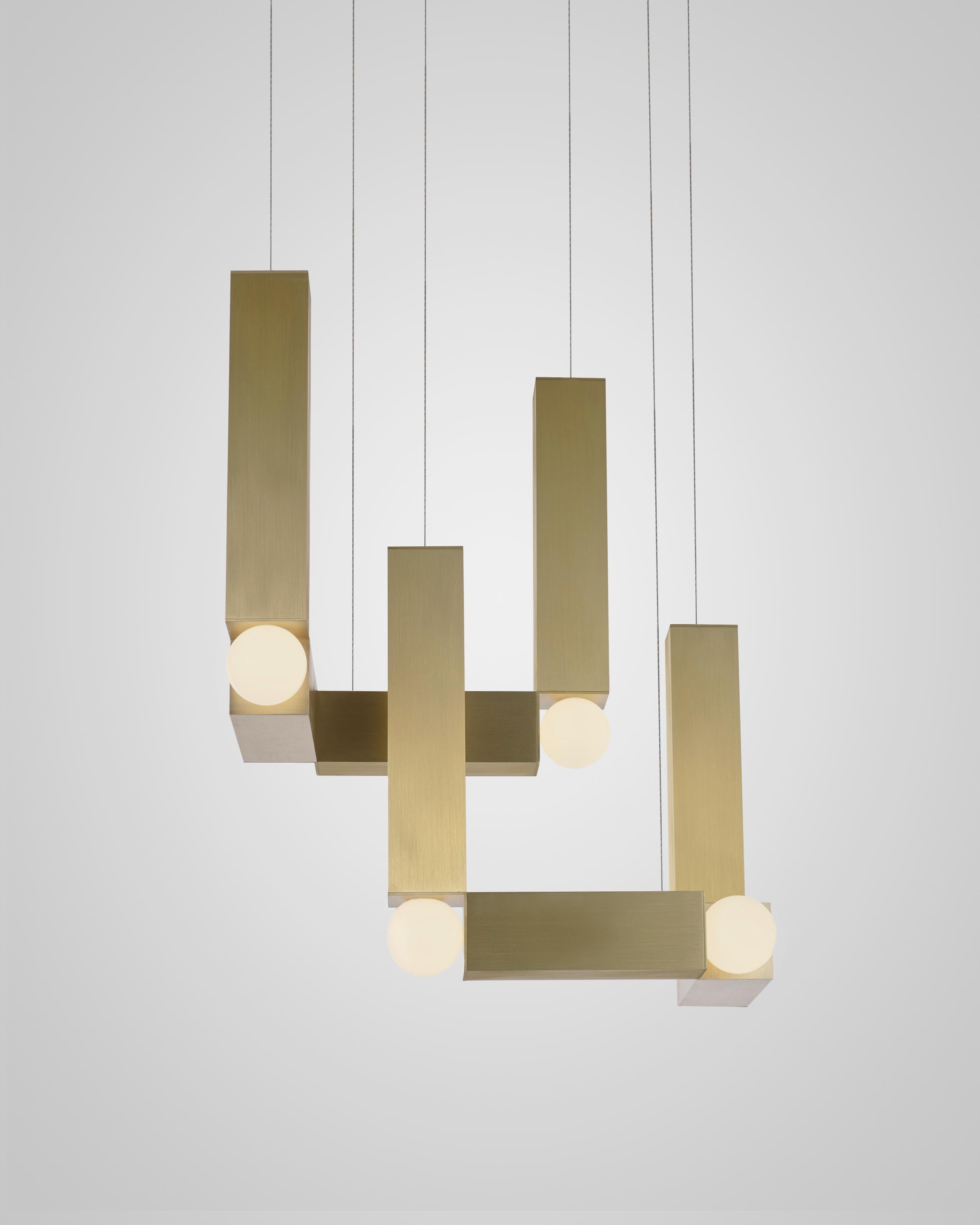 Lampa wisząca VESPER DUO opalowy klosz ze złotym wykończeniem