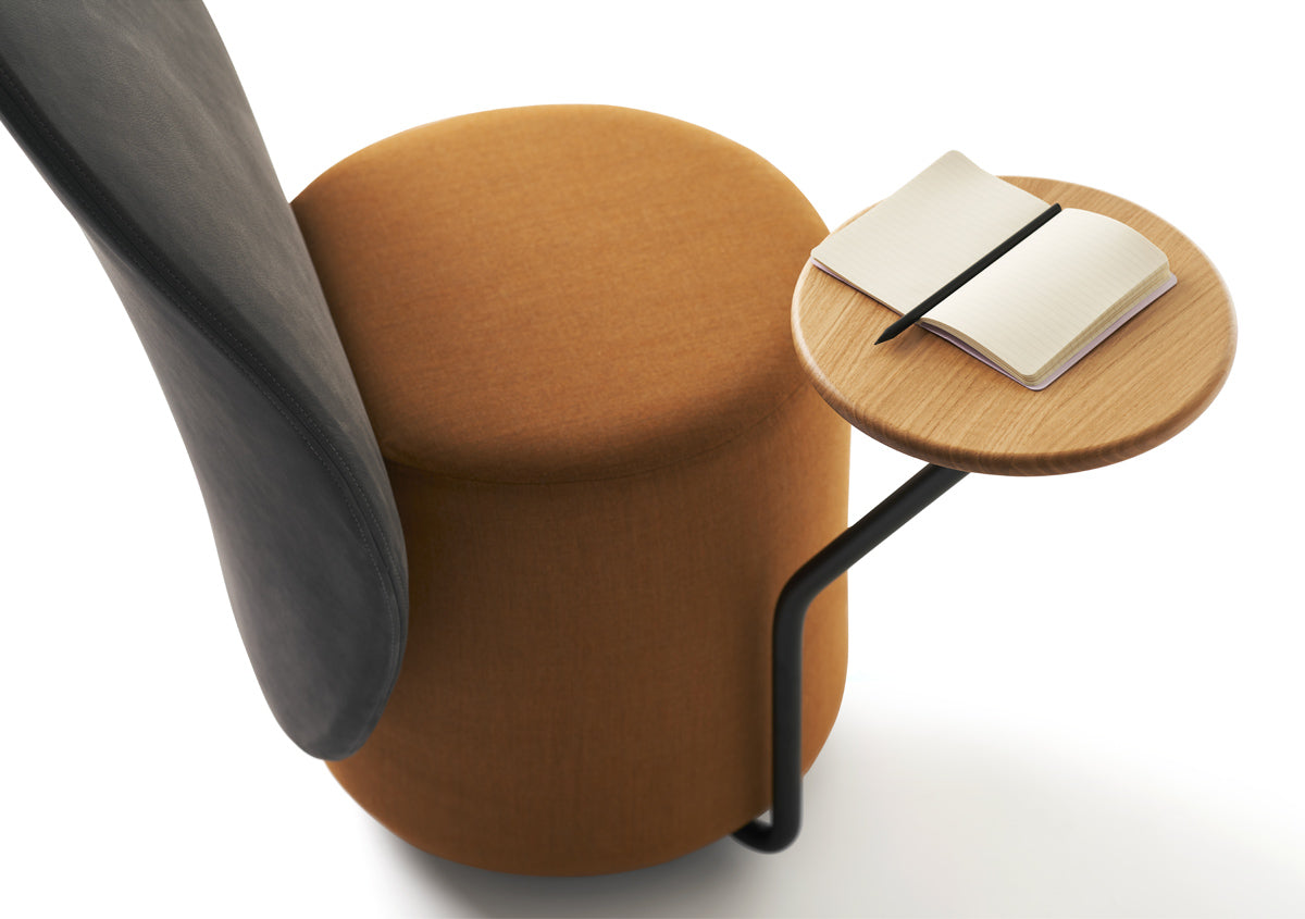 LOOMI upholstered armchair with table