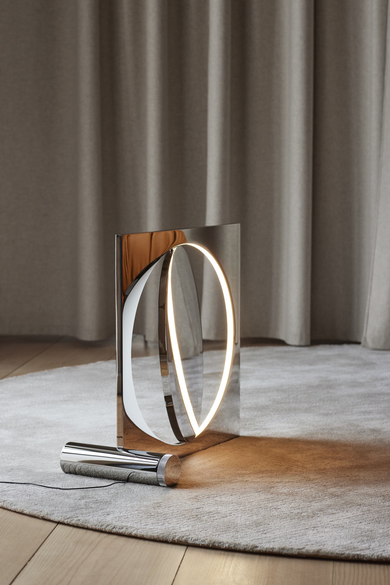 MOONSETTER chrome floor lamp