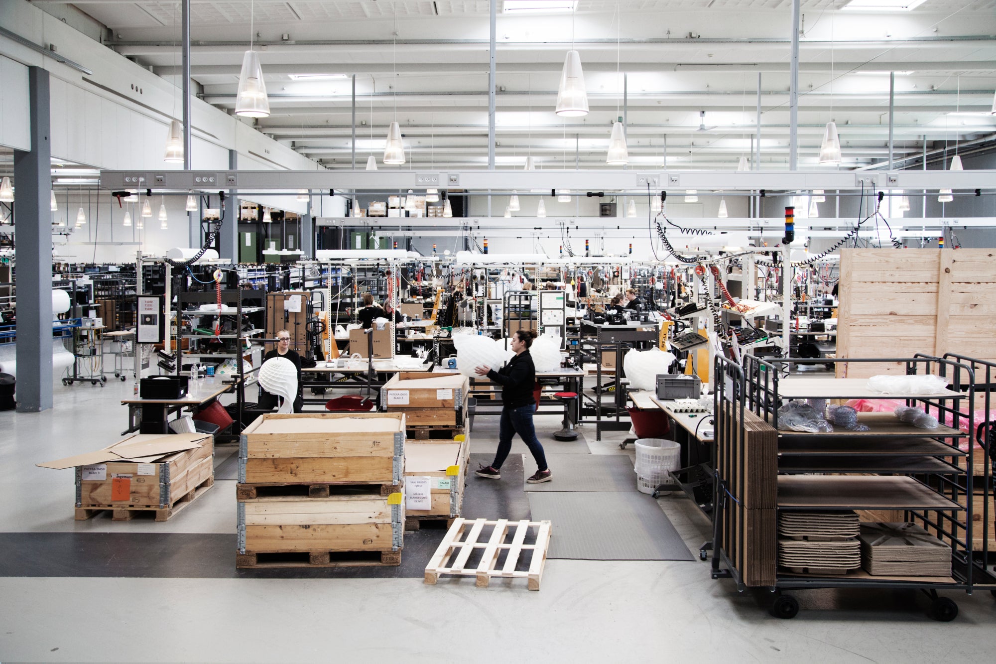 Lampa wisząca PATERA biały