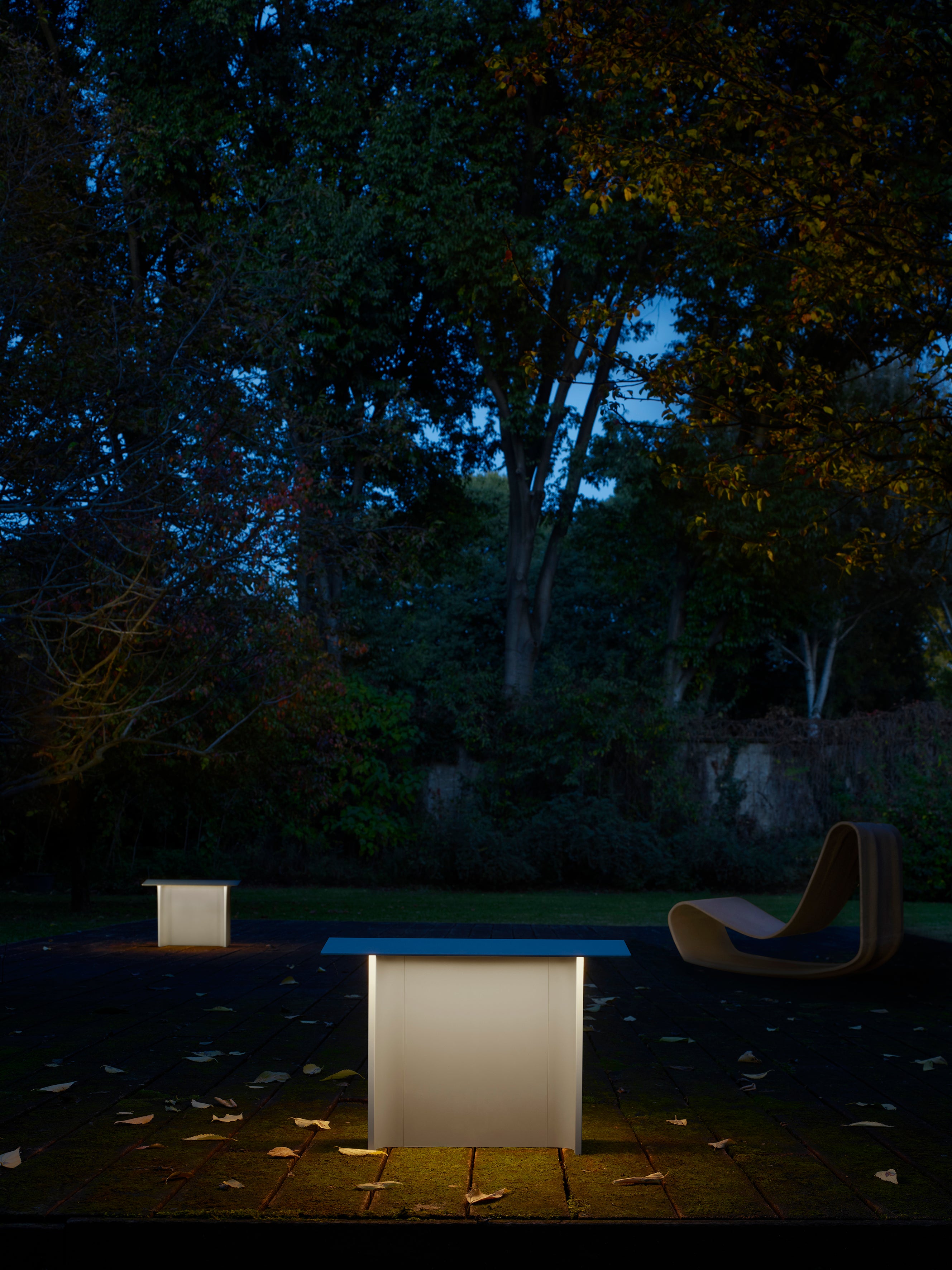 Outdoor floor lamp FIENILE light gray