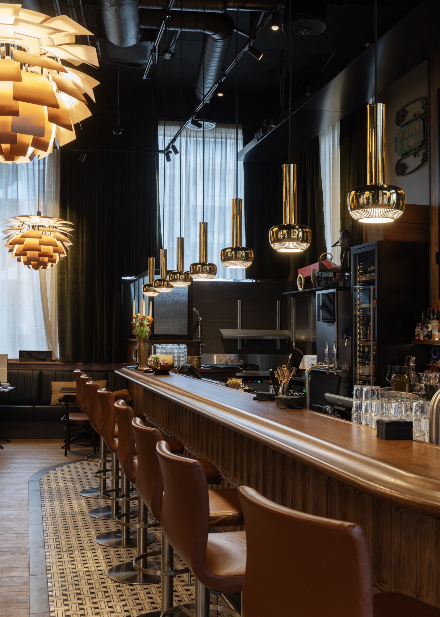 Lampa wisząca VL 56 polerowany mosiądz