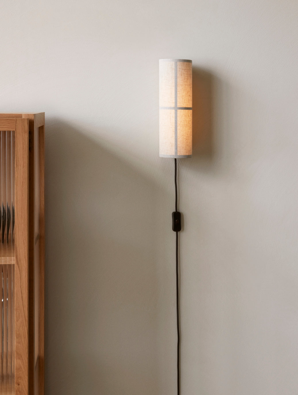 Lampa ścienna HASHIRA len
