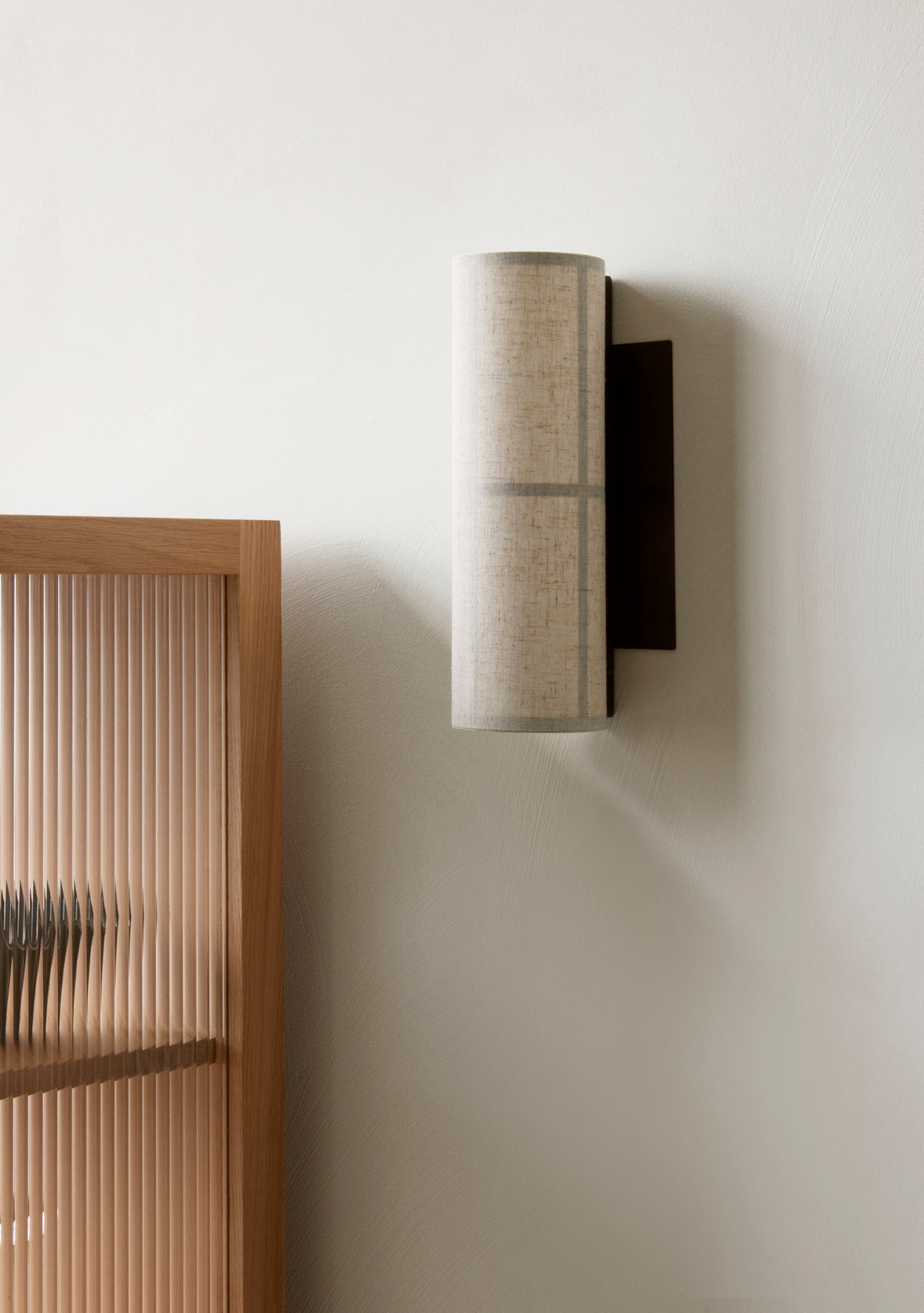 Lampa ścienna HASHIRA len