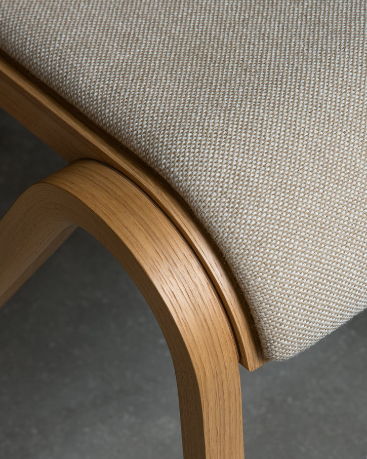 READY chair beige boucle with oak base