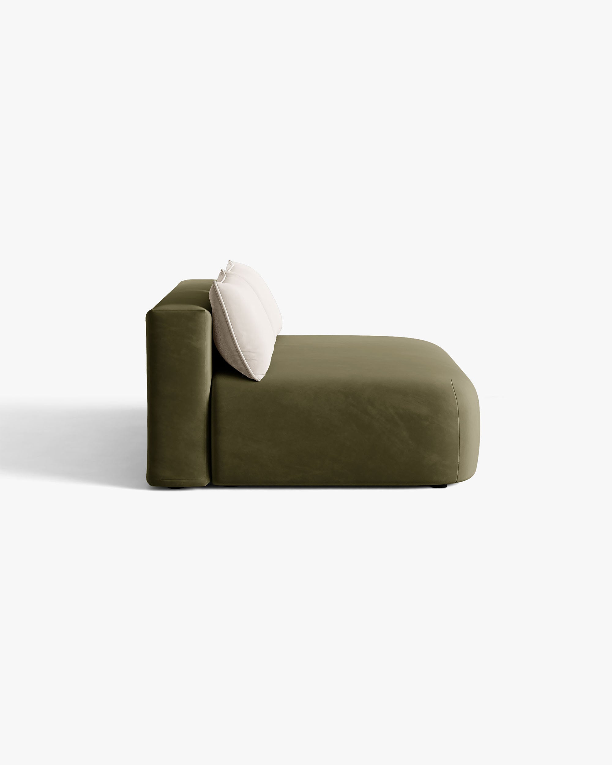 Sofa 3-osobowa aksamitna z funkcją spania HENA zielony z beżowymi poduszkami