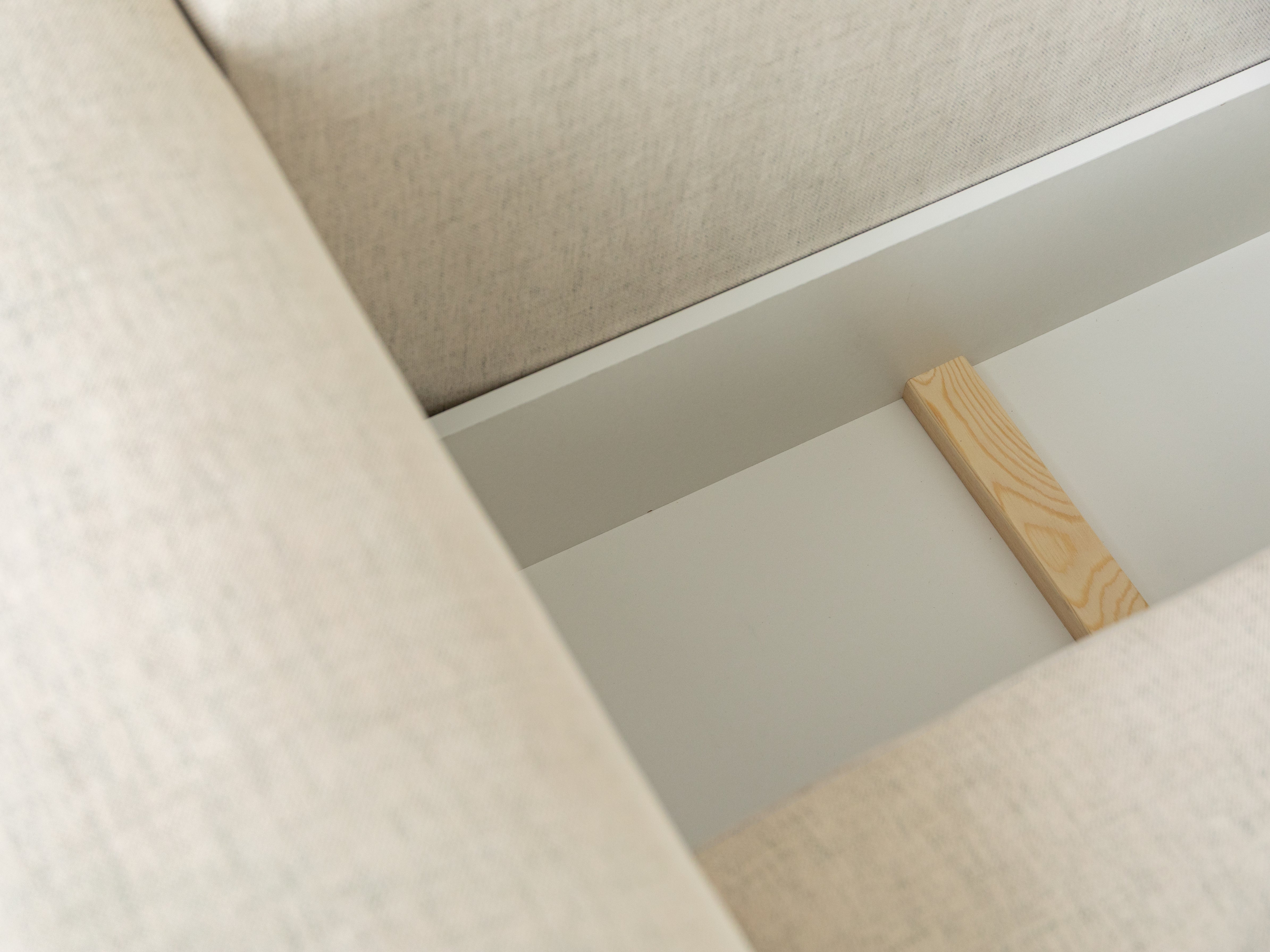 Right-facing velvet corner sofa for 3 people with sleeping function VICTOR beige