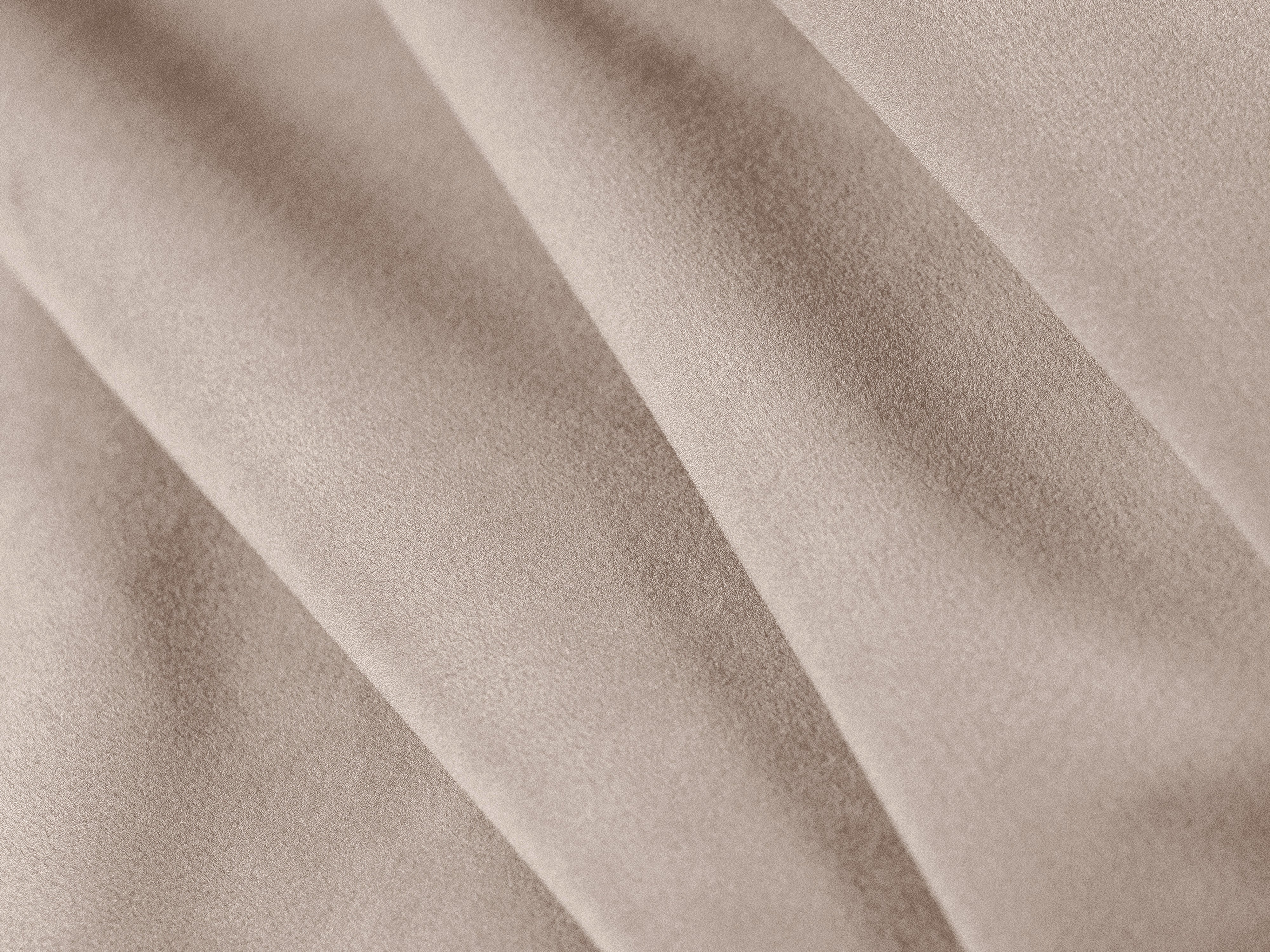 Samtrechter Ecksofa mit Bettfunktion, "Gloria", 4 Sitze, Beige, 260x170x80
In Europa gemacht