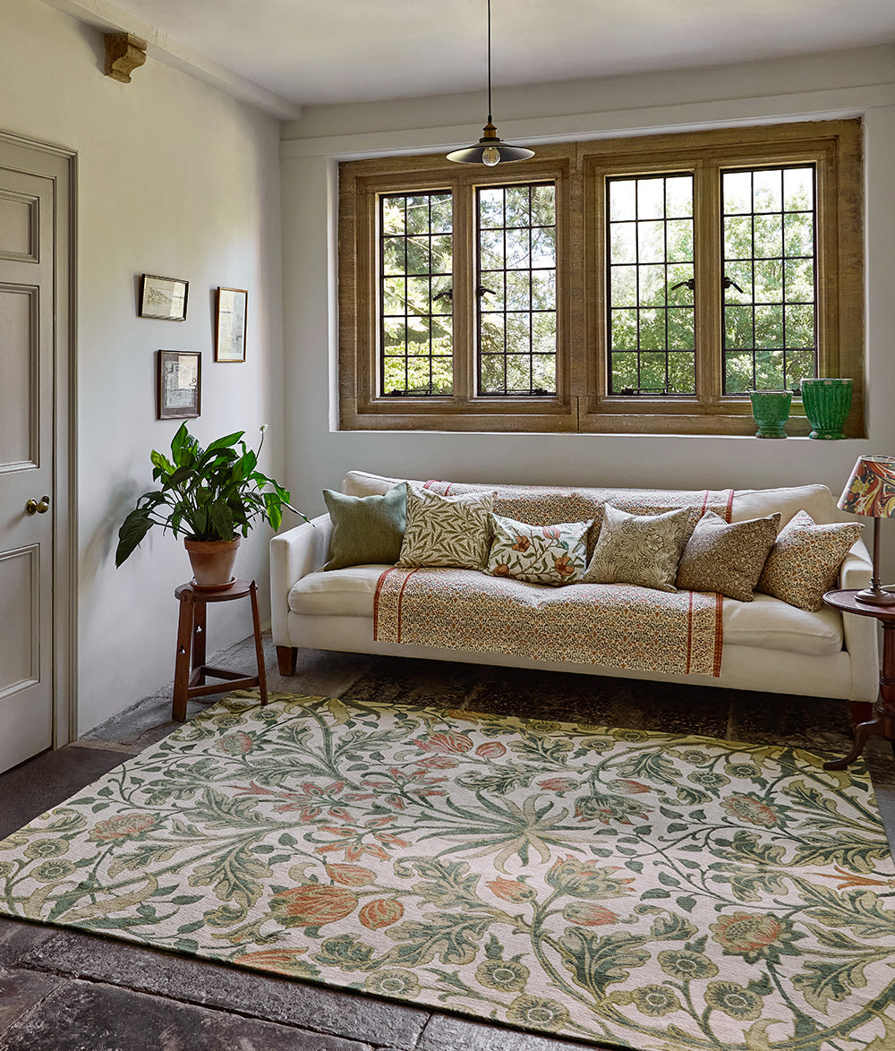 HIACINTH NATURAL beige rug with green