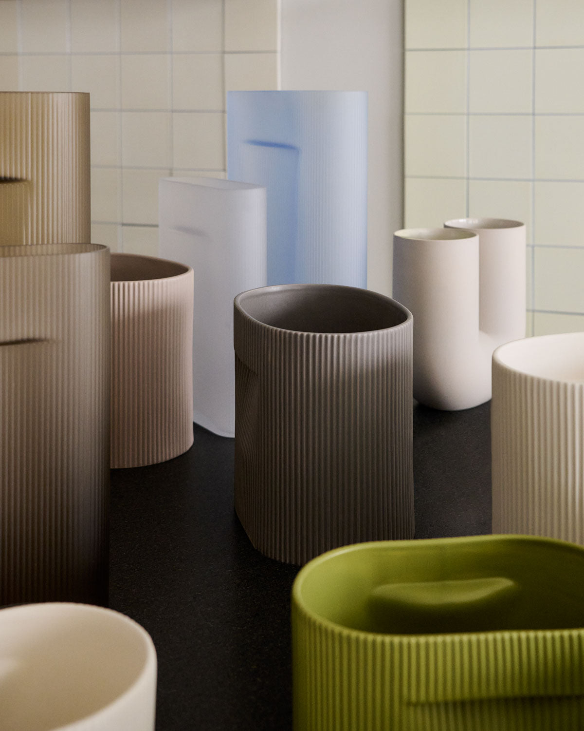 RIDGE White Vase