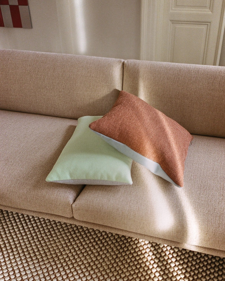 Sofa 3-osobowa OUTLINE tapicerowana