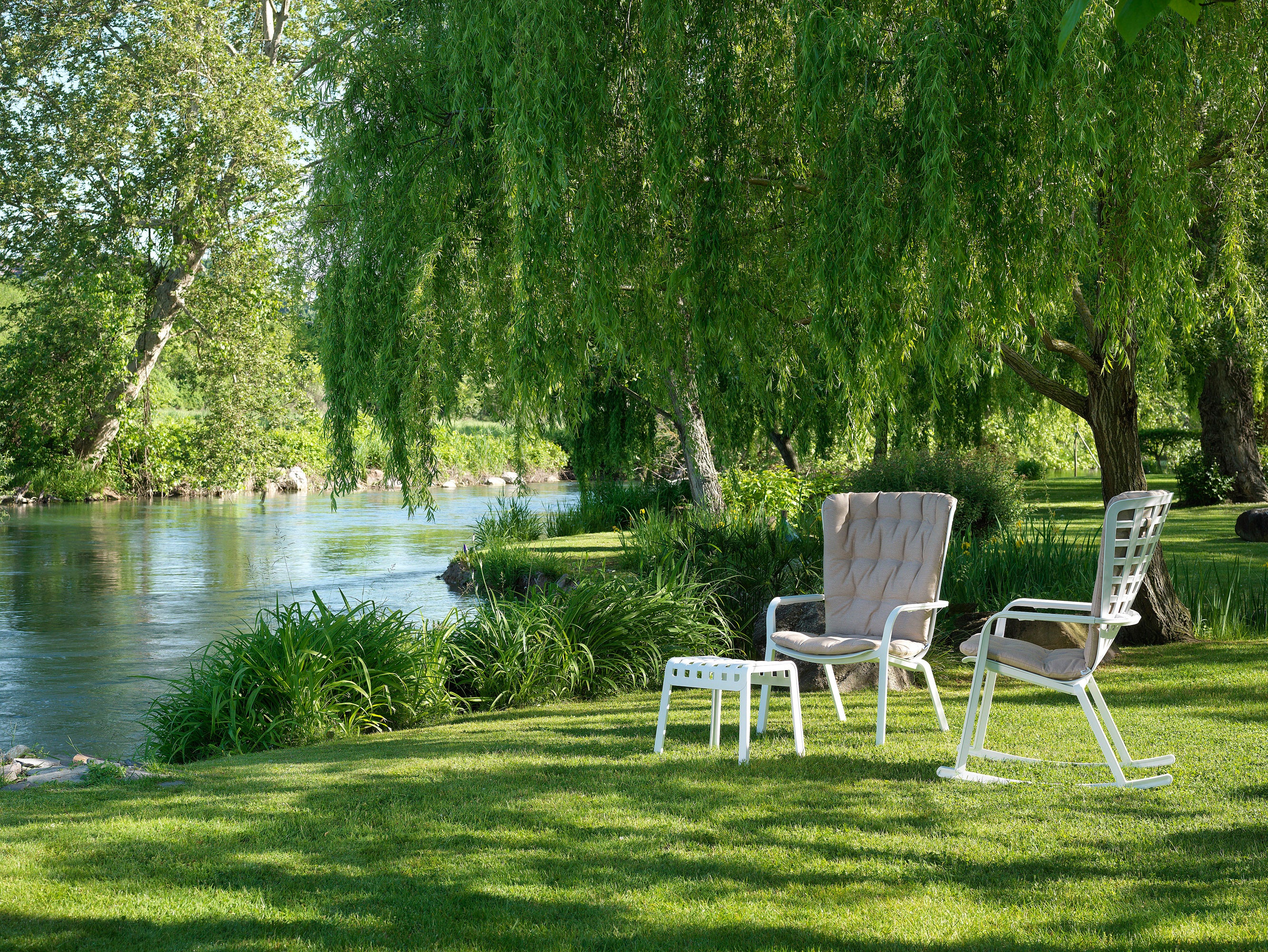 Fotel zewnętrzny FOLIO biały