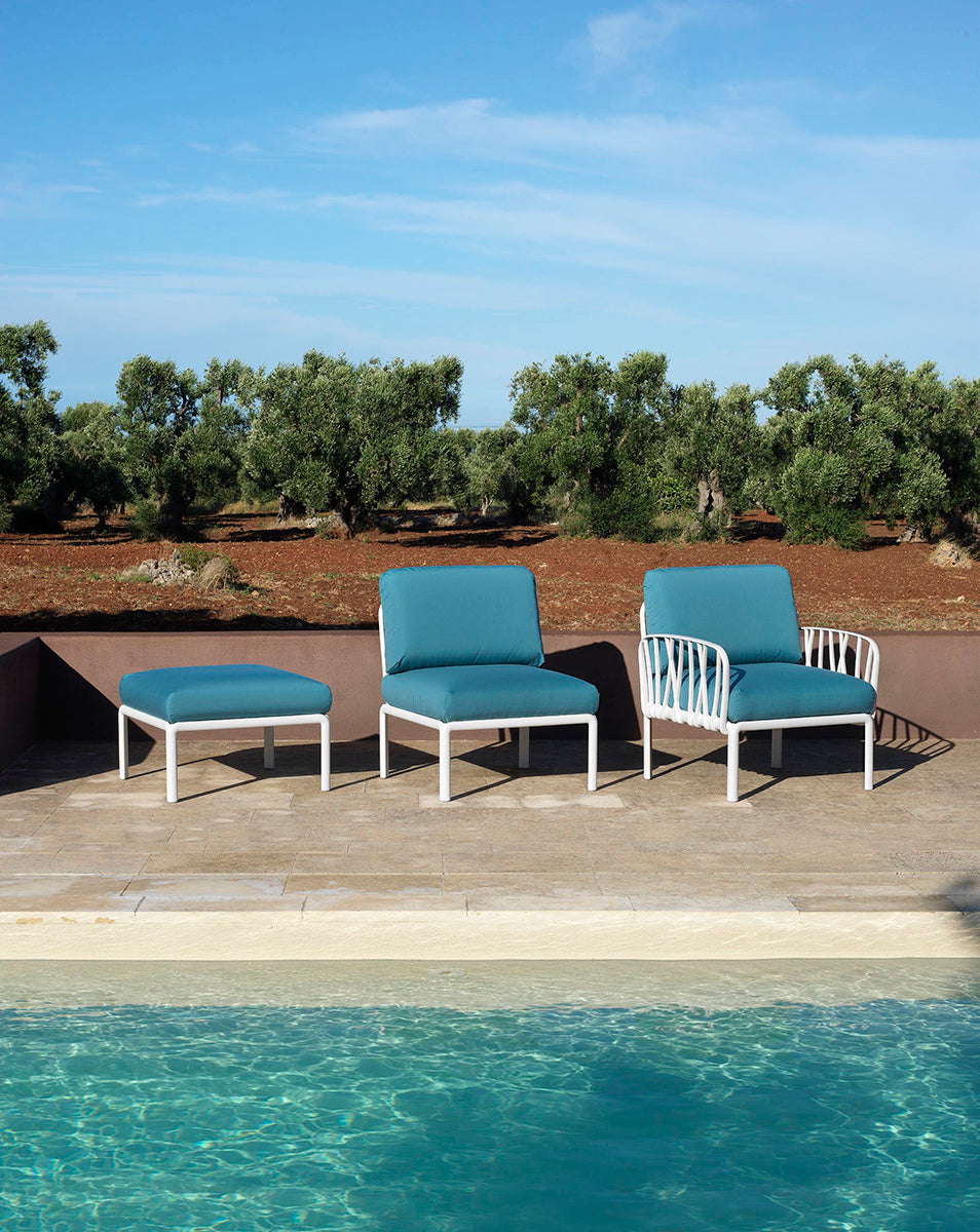 Puf zewnętrzny KOMODO ciemnozielony Sunbrella® z agave zieloną podstawą