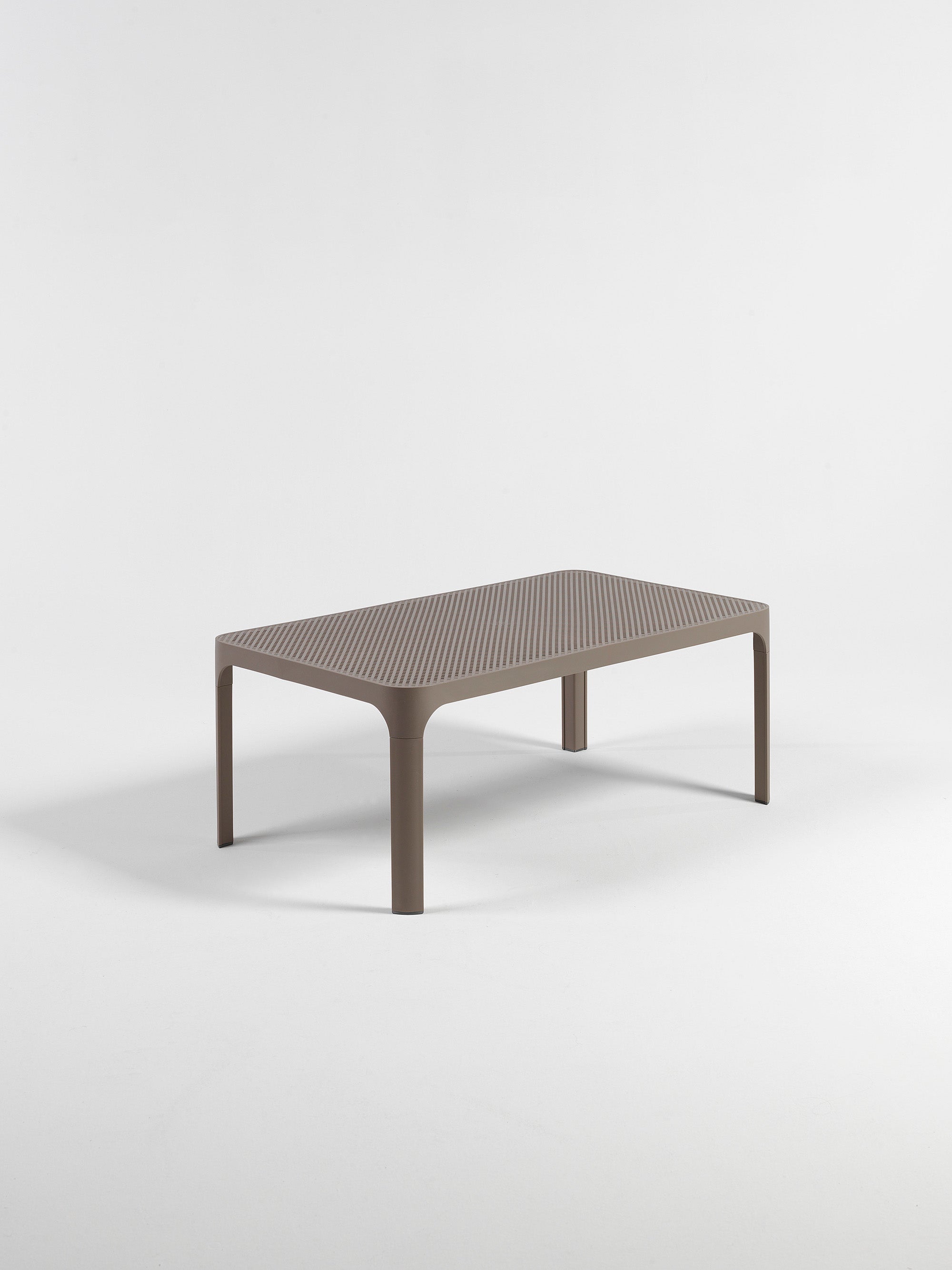 NET taupe outdoor table