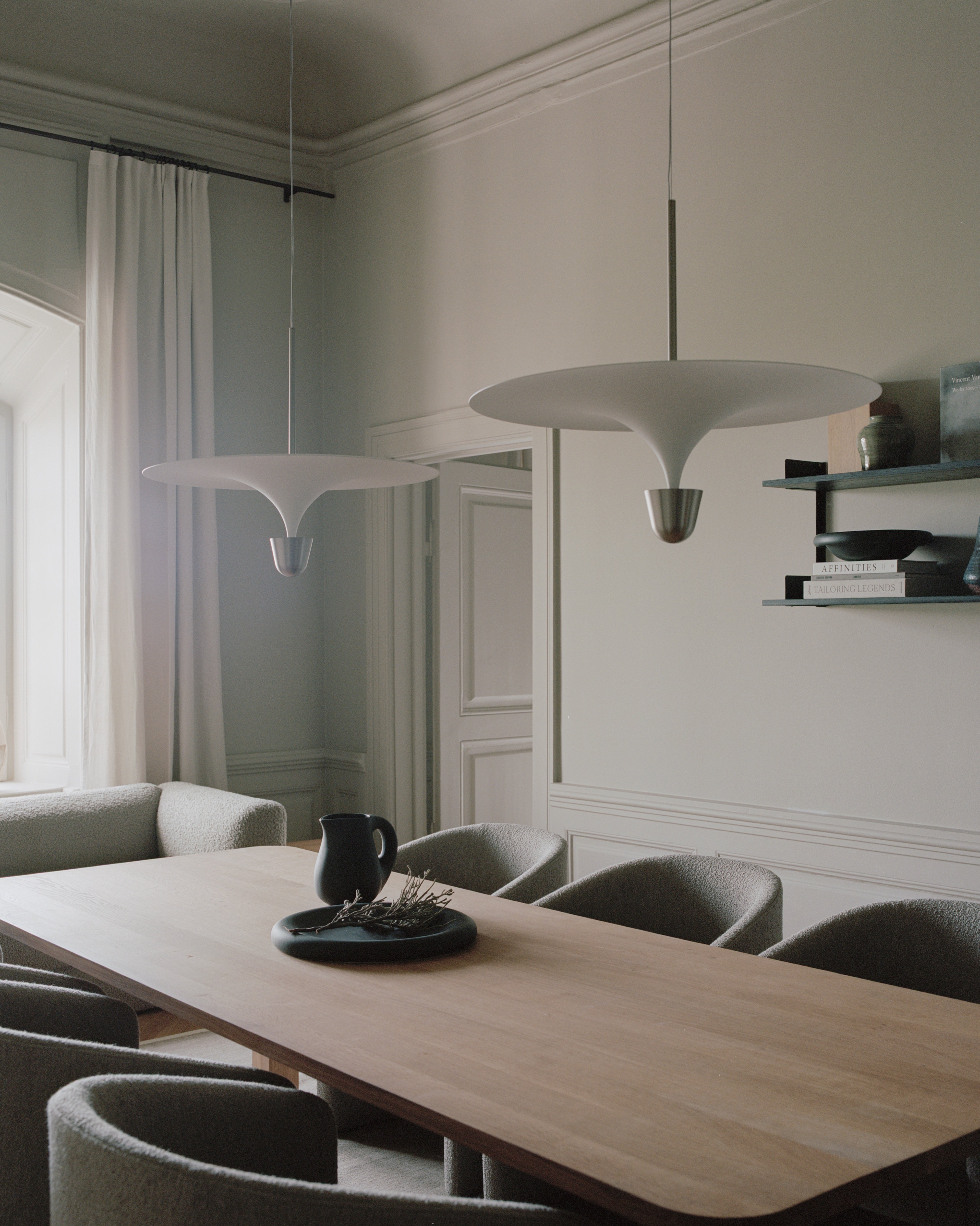 Lampa wisząca KANTARELL biały z niklowanym wykończeniem