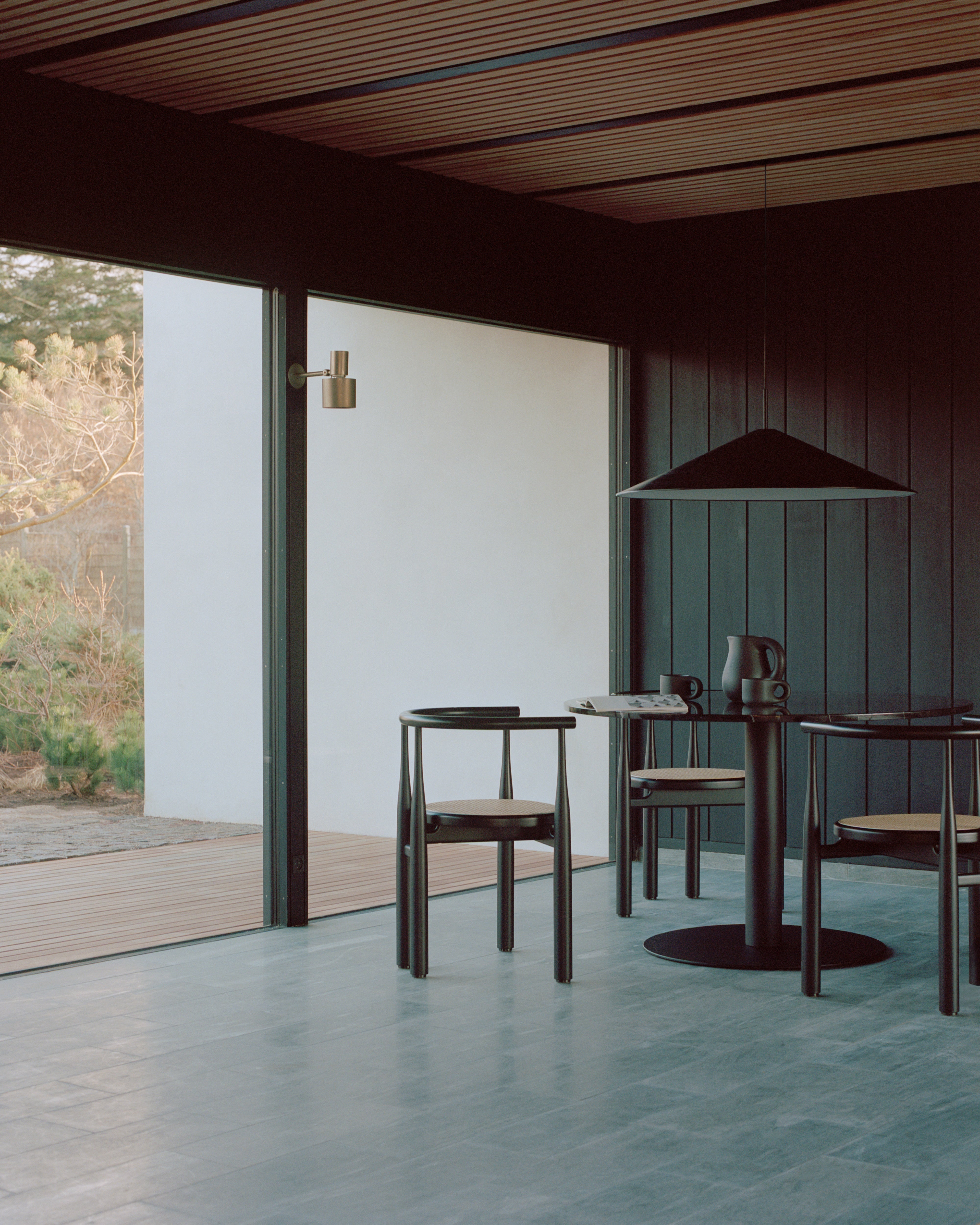 Round Bar Table FLORENCE Black Marble with Black Base