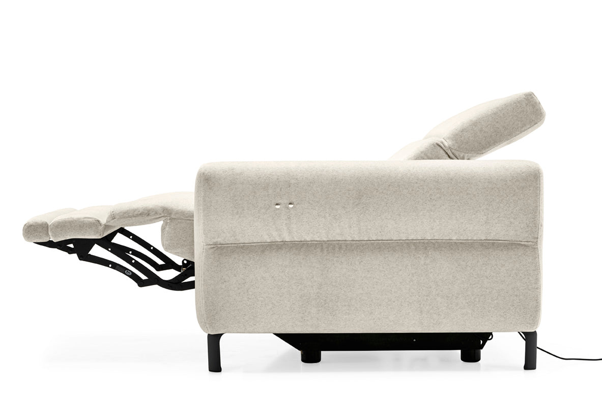 Rechtsseitige Eckcouch NORMA gepolstert