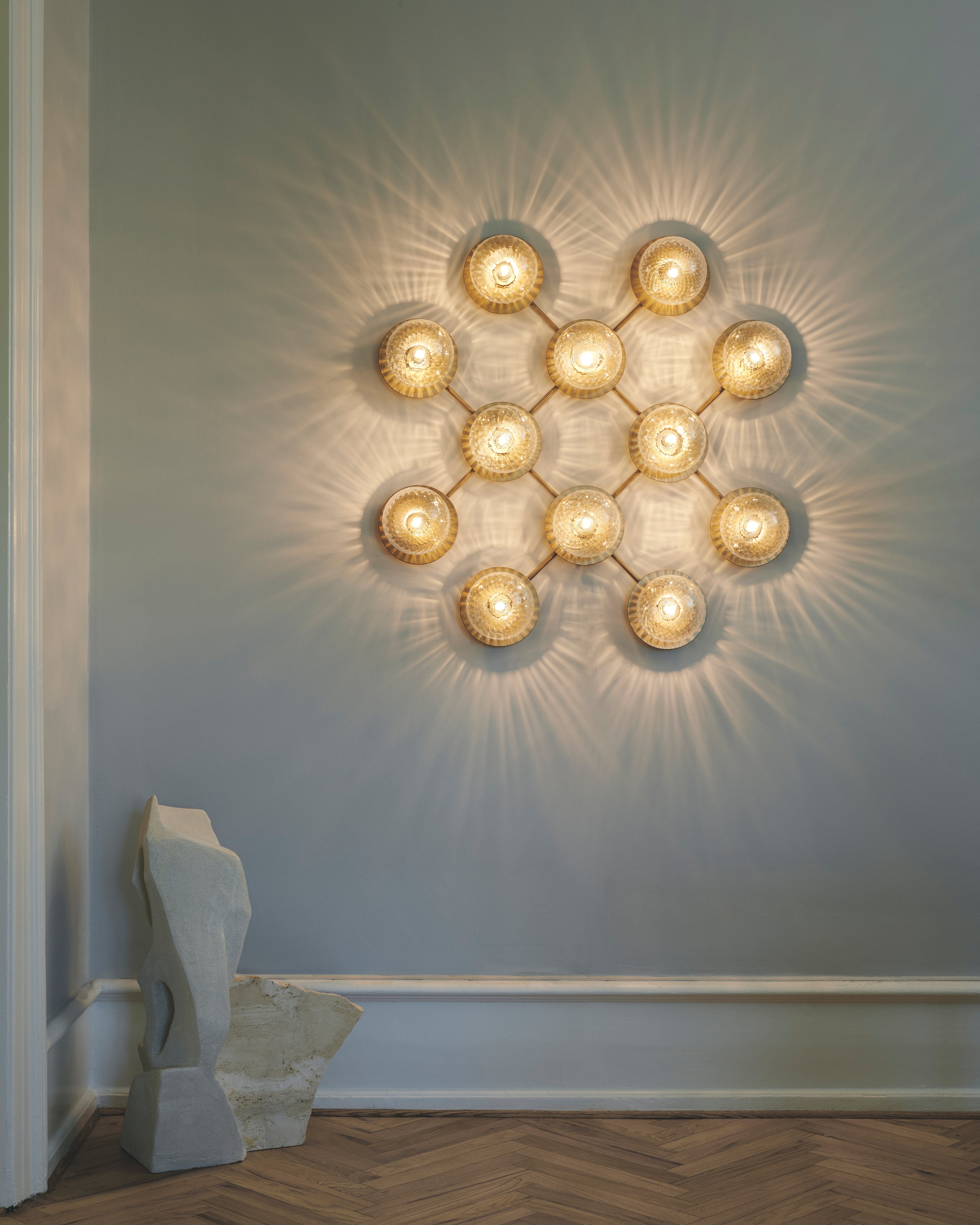 LIILA Wall Lamp 12 Gold with Transparent Glass
