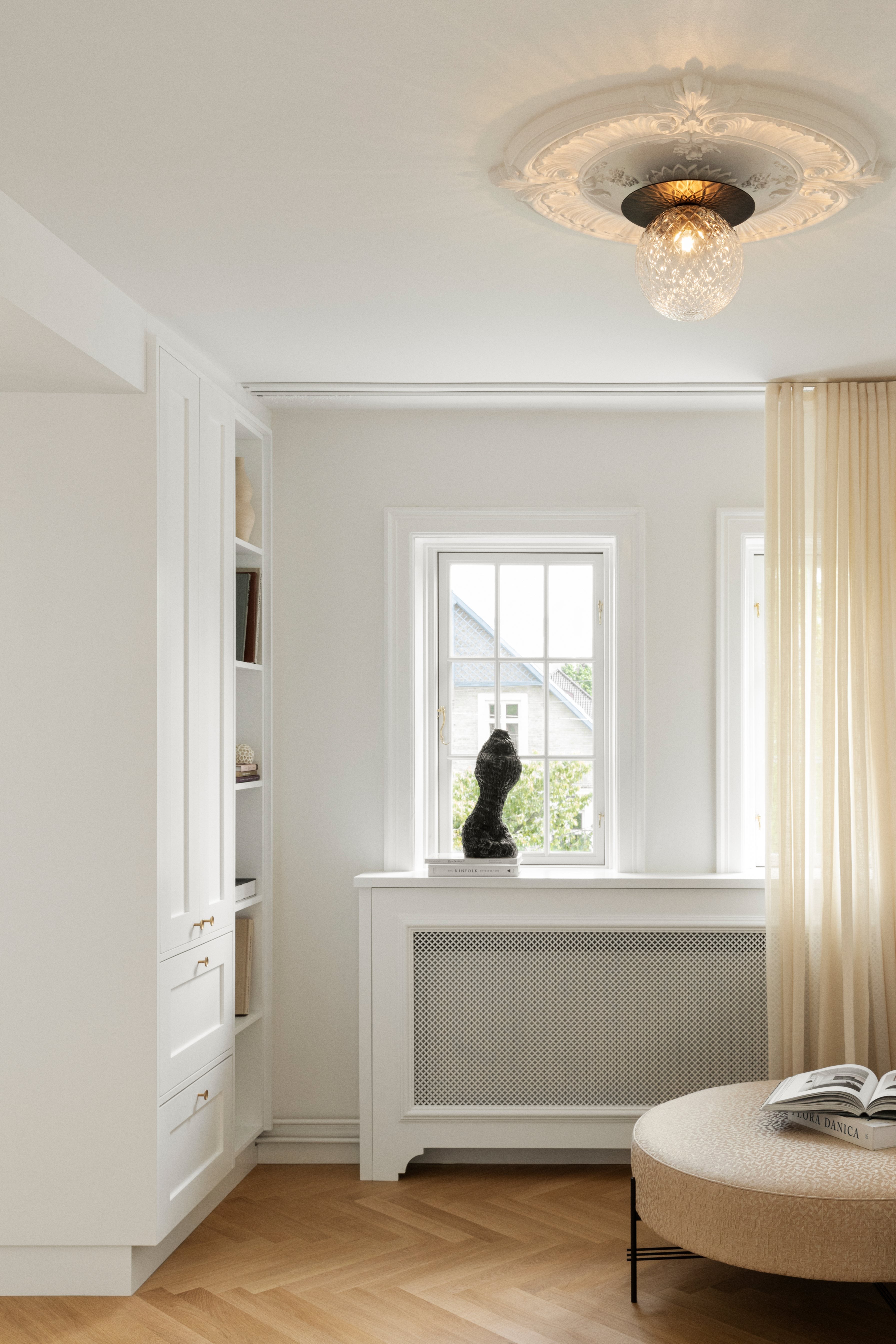LIILA Black Recessed Wall Sconce with Transparent Glass