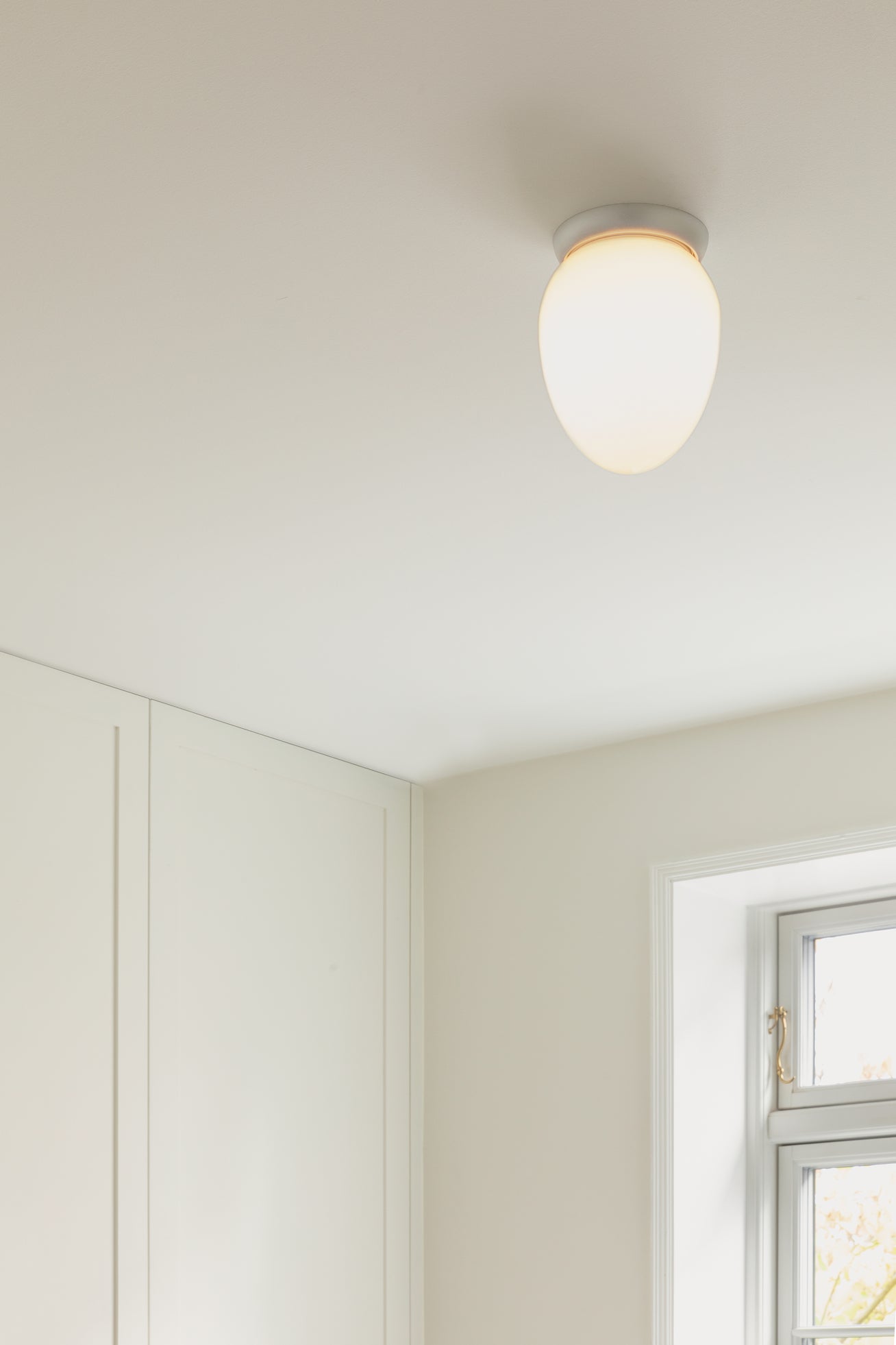Lampa sufitowa RIZZATTO 171 srebrny metal z opalowym szkłem