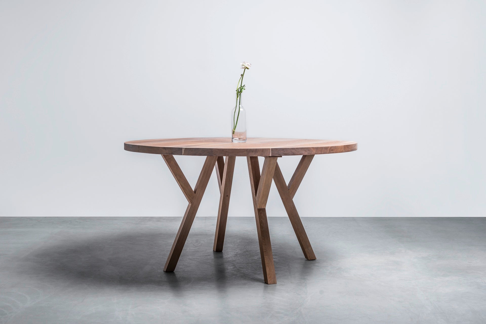 Round Table GLORIA Oak Wood
