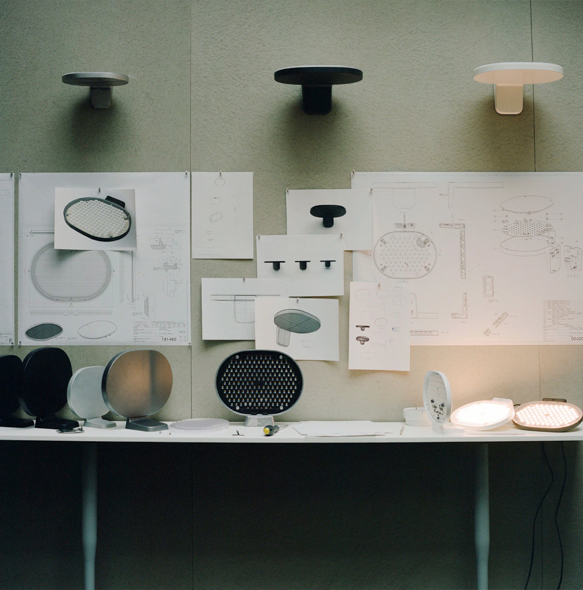 Wandleuchte OPLIGHT schwarz