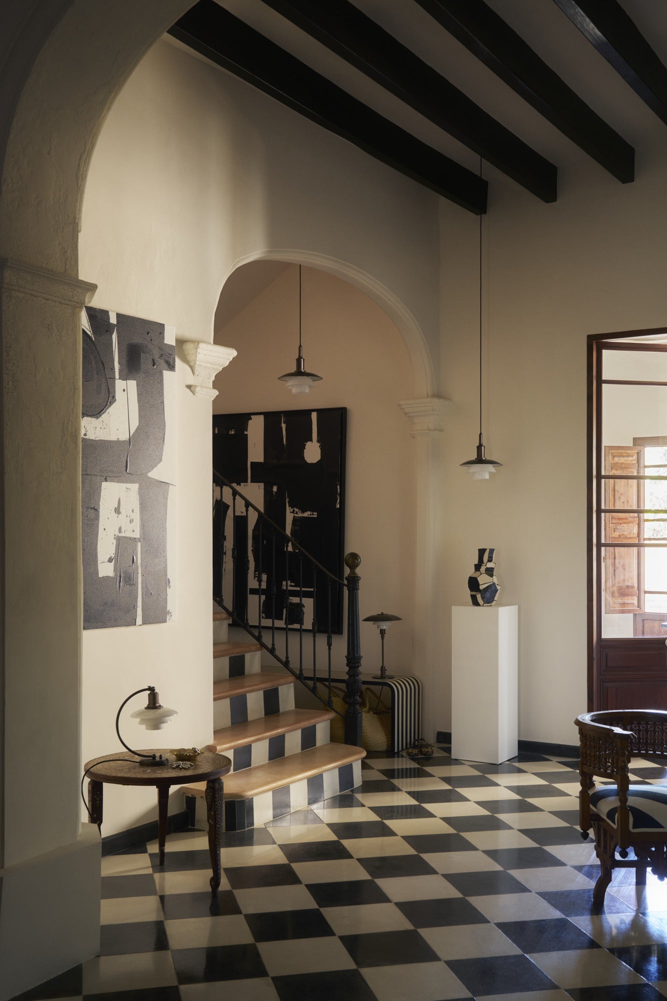 Pendelleuchte PH 3/3 weiß mit schwarzer matter Oberfläche