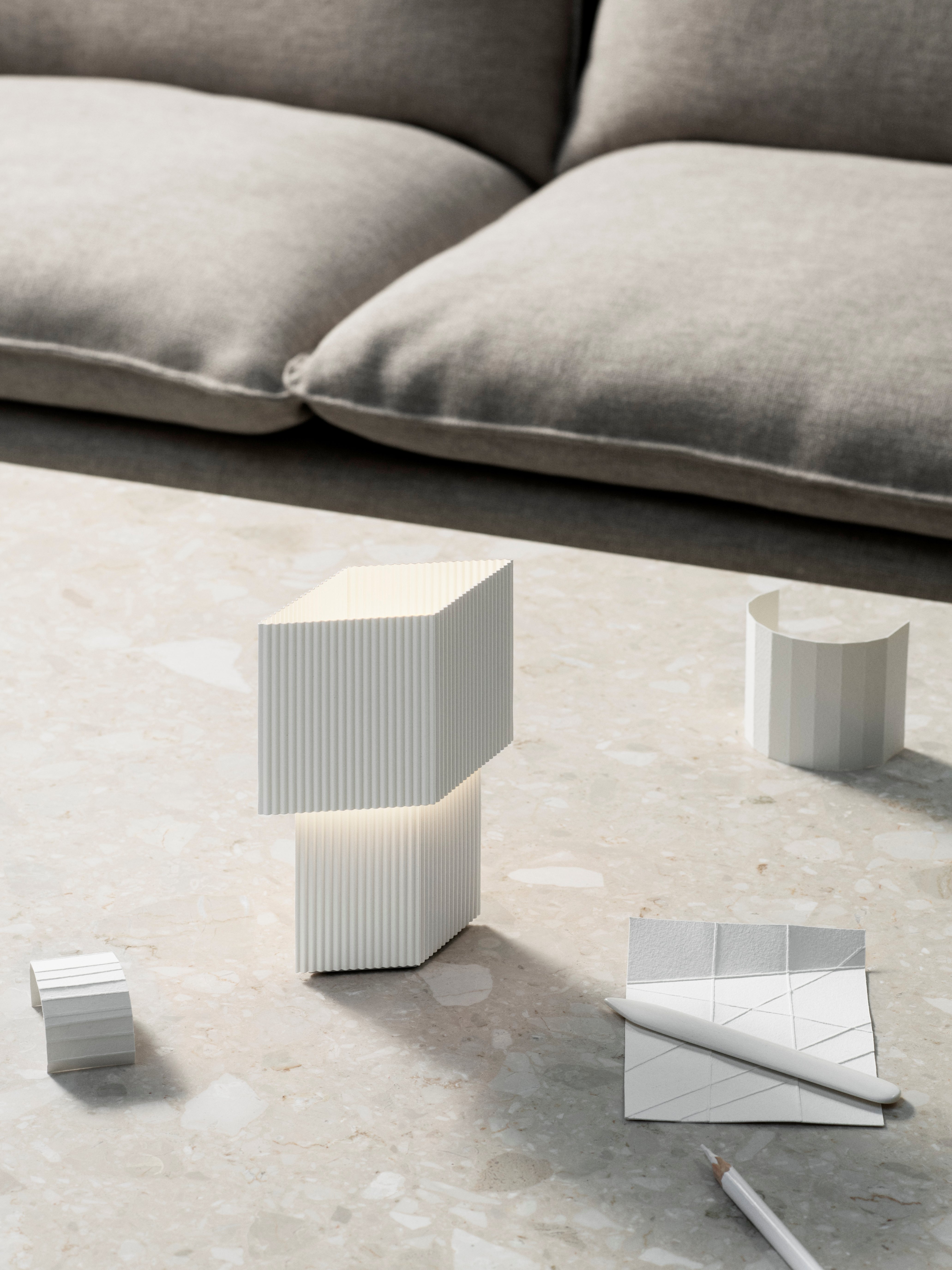 ROMB MINI White Table Lamp