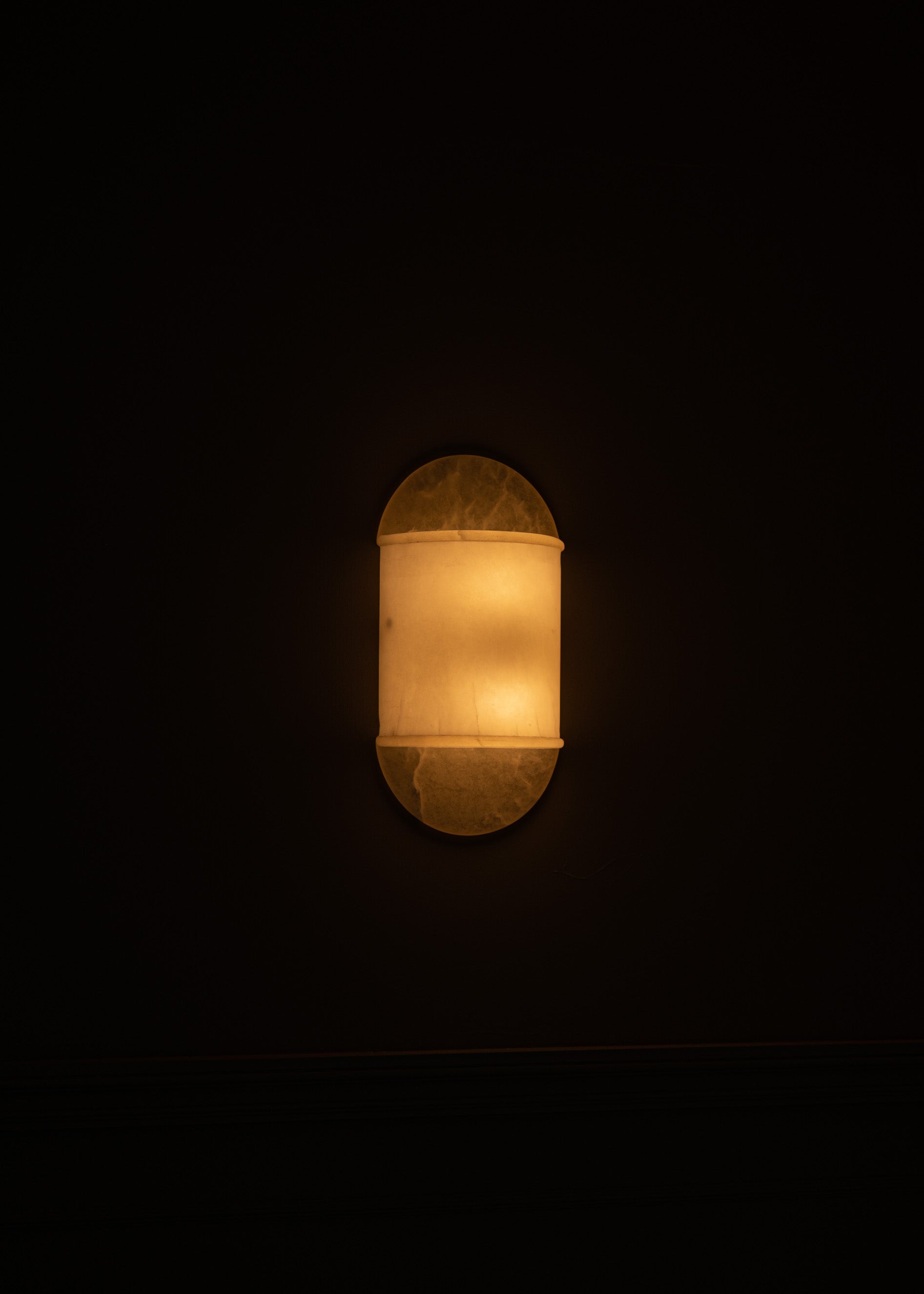 Wandleuchte PILOLO weißer Alabaster