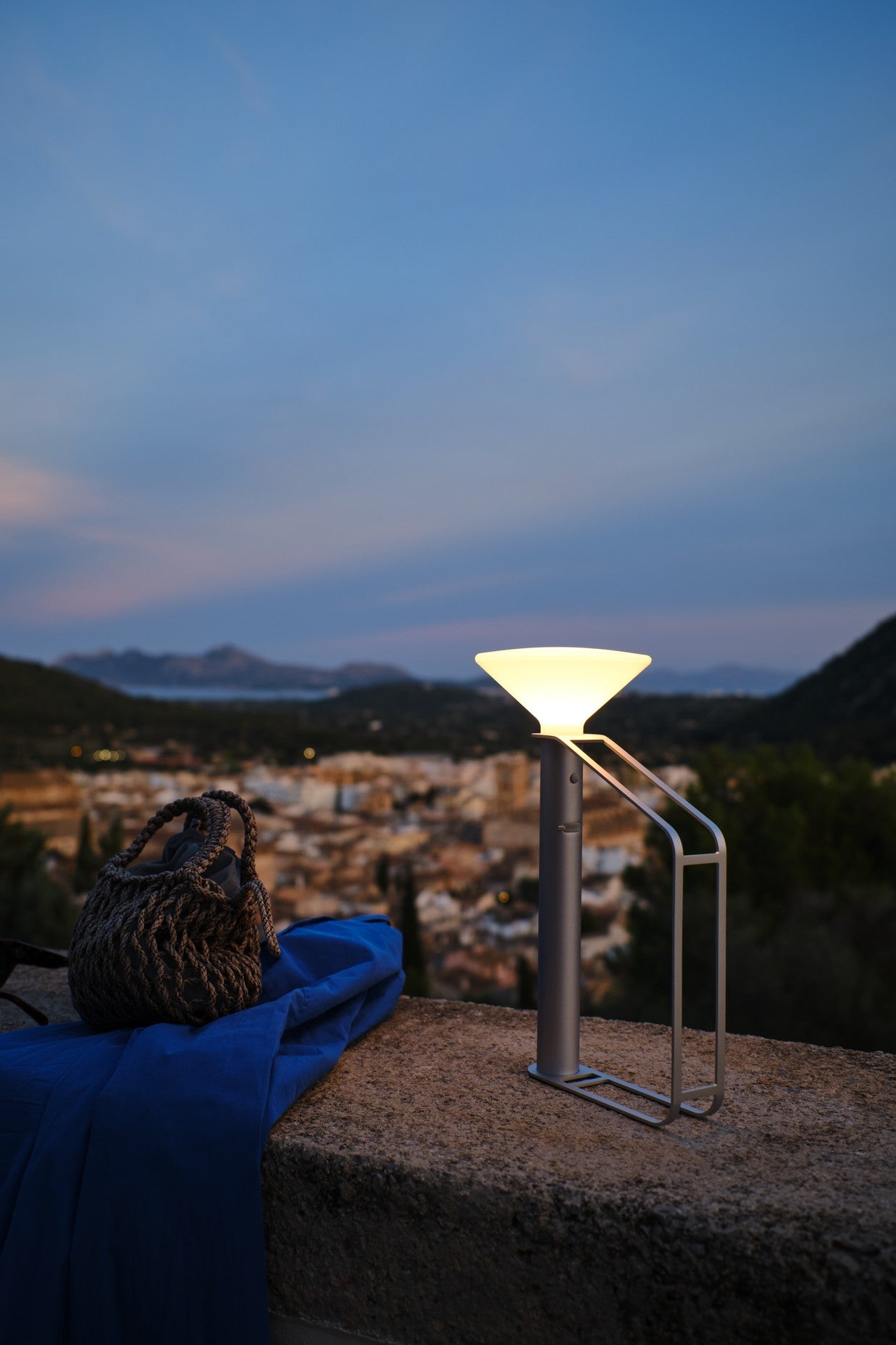 Tragbare Außenlampe PITON silber