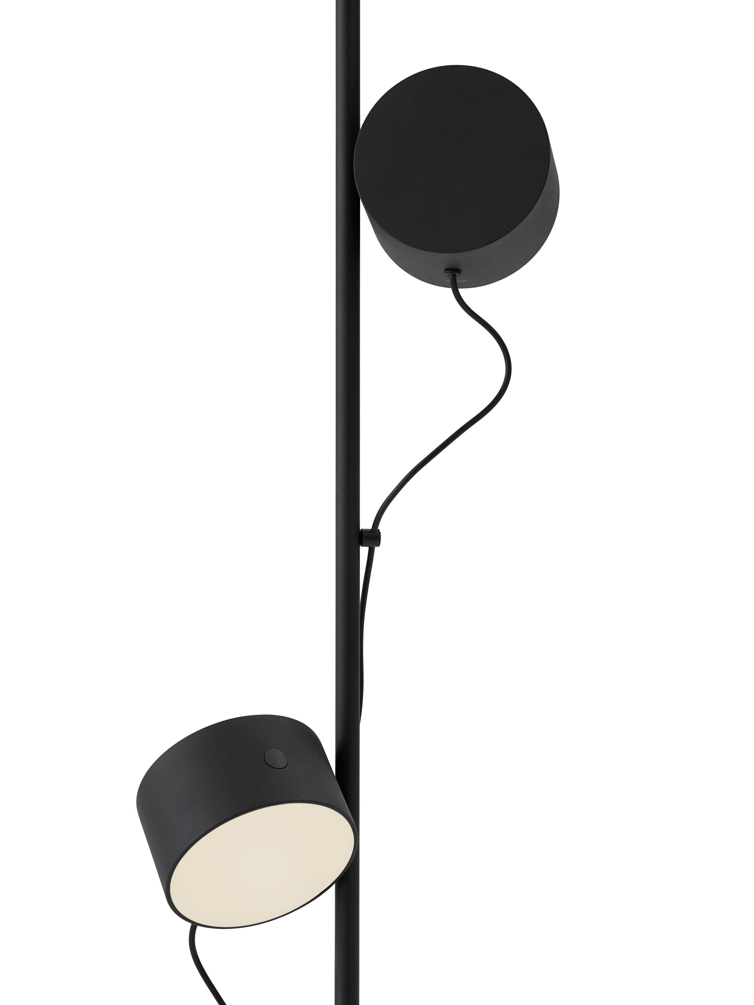 POST Floor Lamp Black