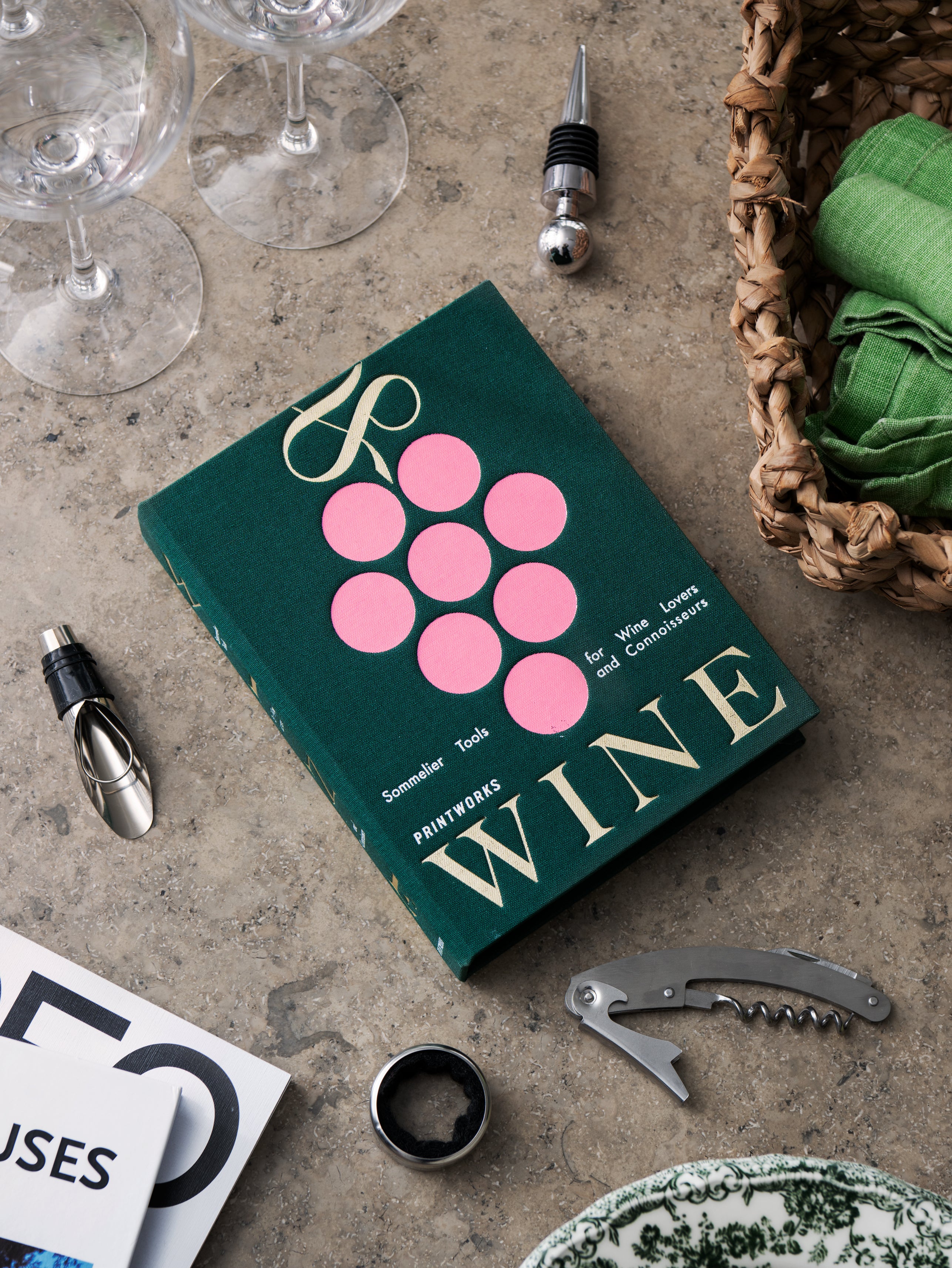 Wine Accessories Set THE ESSENTIALS green with pink