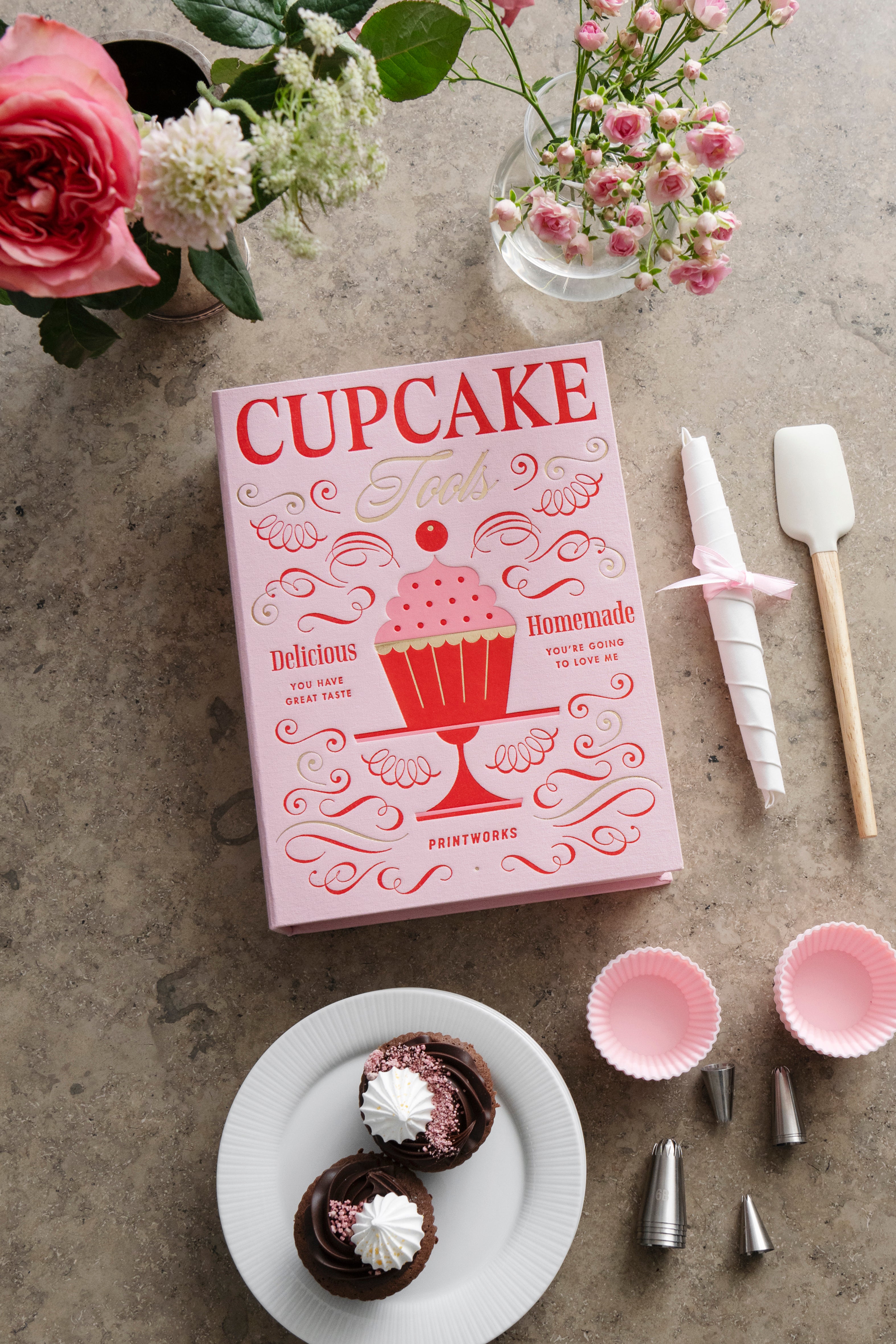 Zestaw do wypieku babeczek CUPCAKE TOOLS różowy