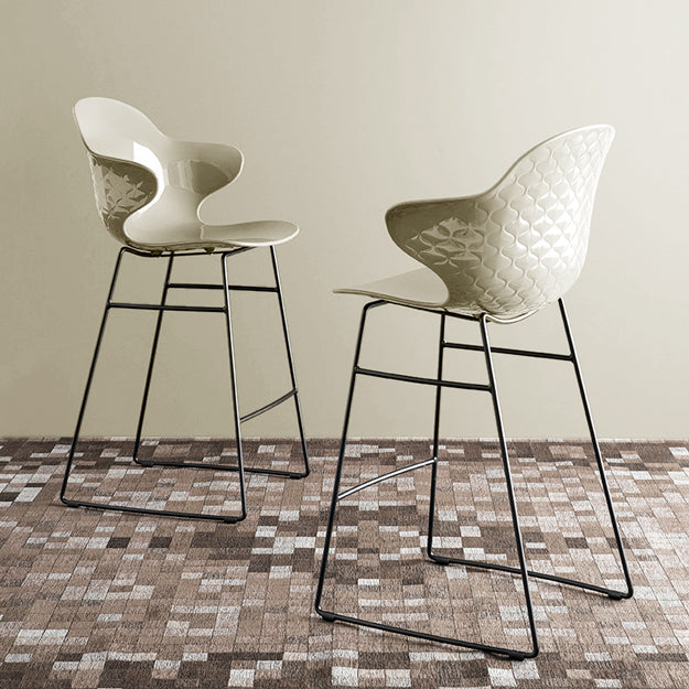 Barhocker SAINT TROPEZ mit weißem Sitz und metallischem Gestell