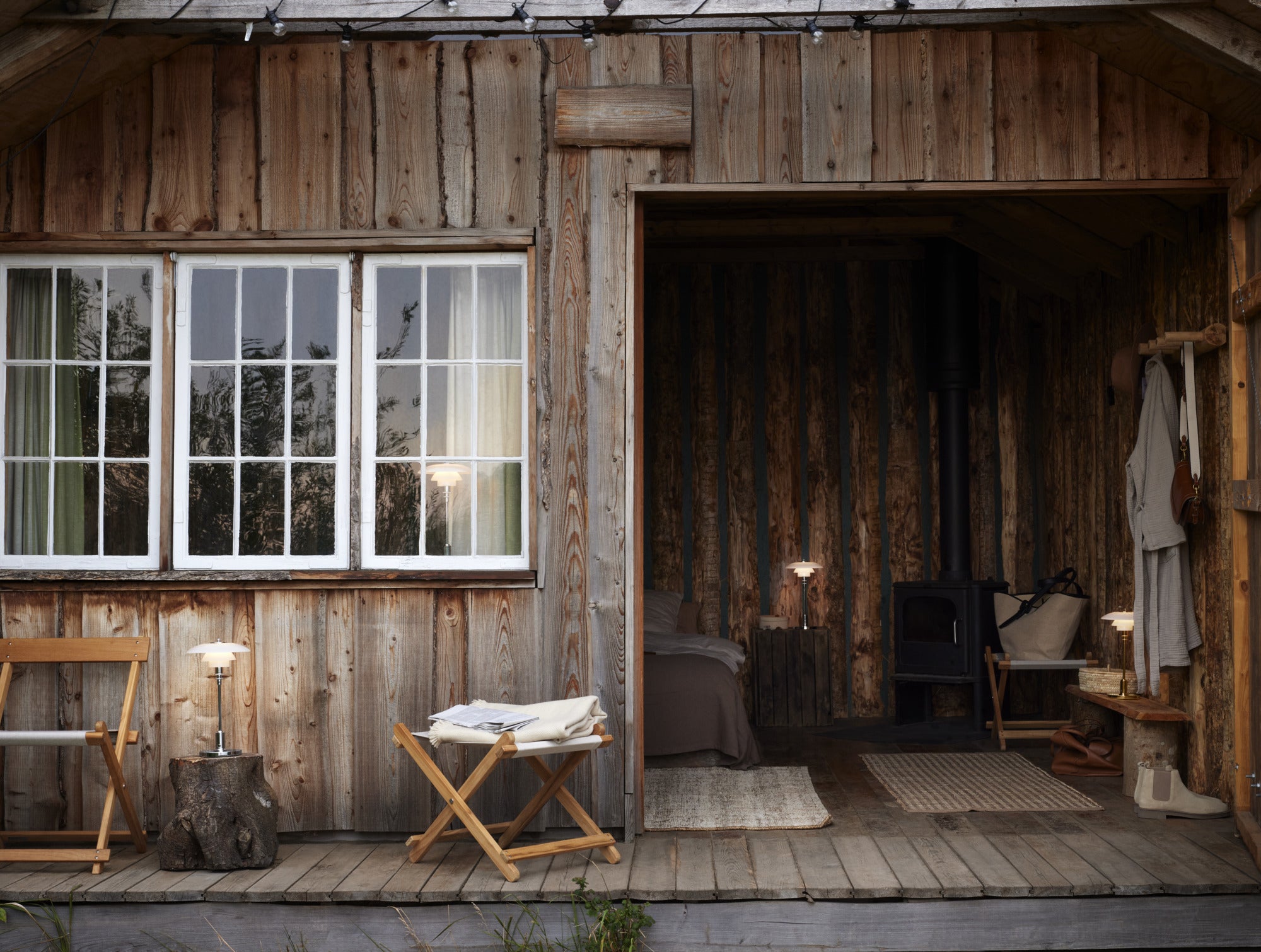 Lampa przenośna PH 2/1 biały z mosiężną podstawą